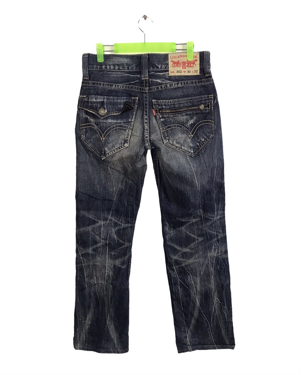 Levi's Strauss 502 Button Fly Jeans Pants Fit Size 30 Zipper