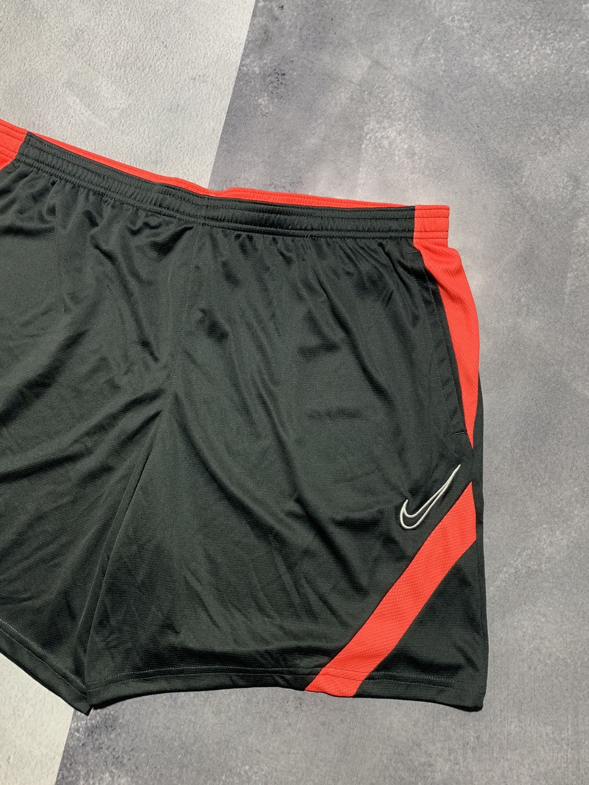 Nike × Vintage Vintage Y2K Nike RB Leipzig bottoms shorts swoosh size XXL Size US 36 / EU 52 - 2 Thumbnail