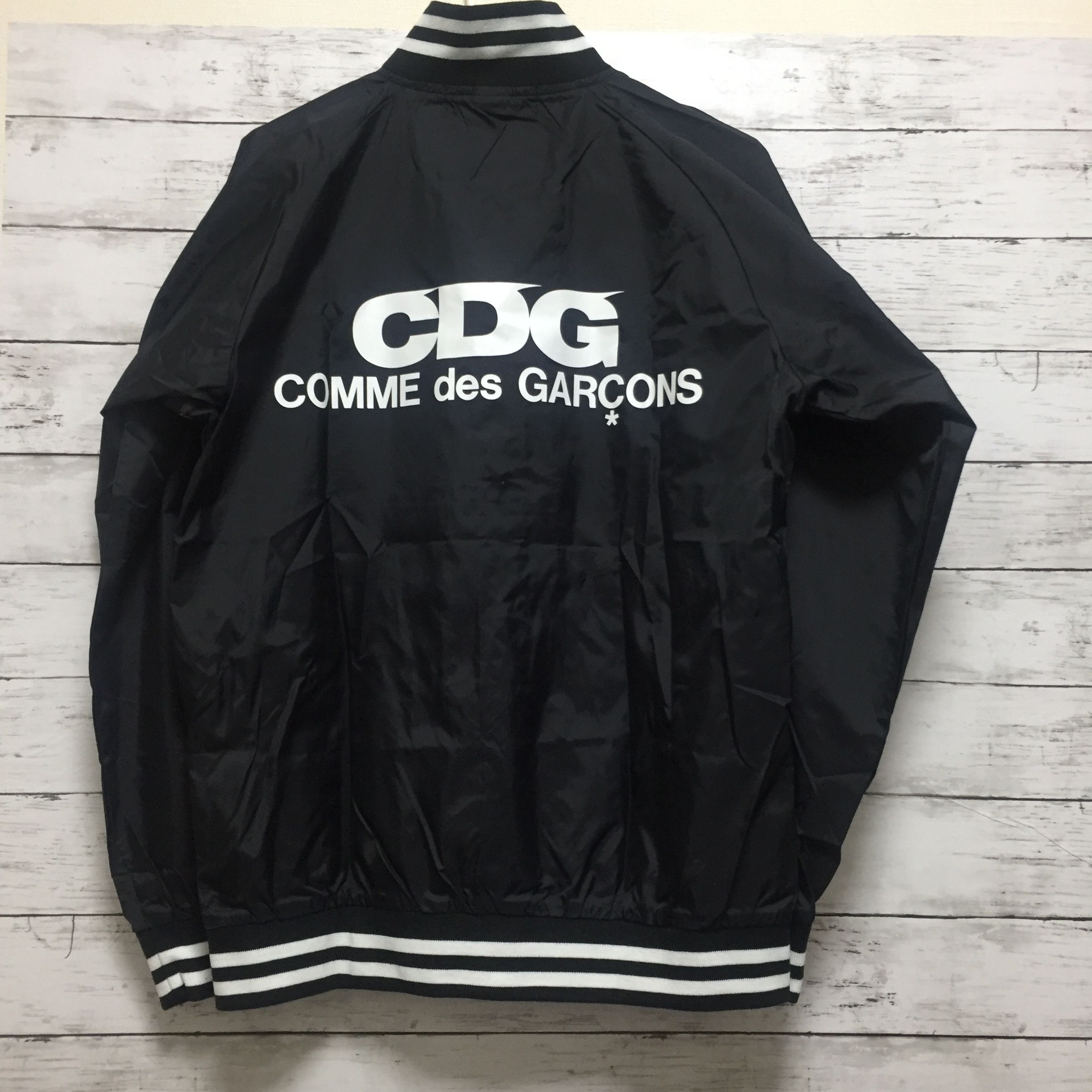 Comme des Garcons Comme Des Garcons Good Design CDG Logo