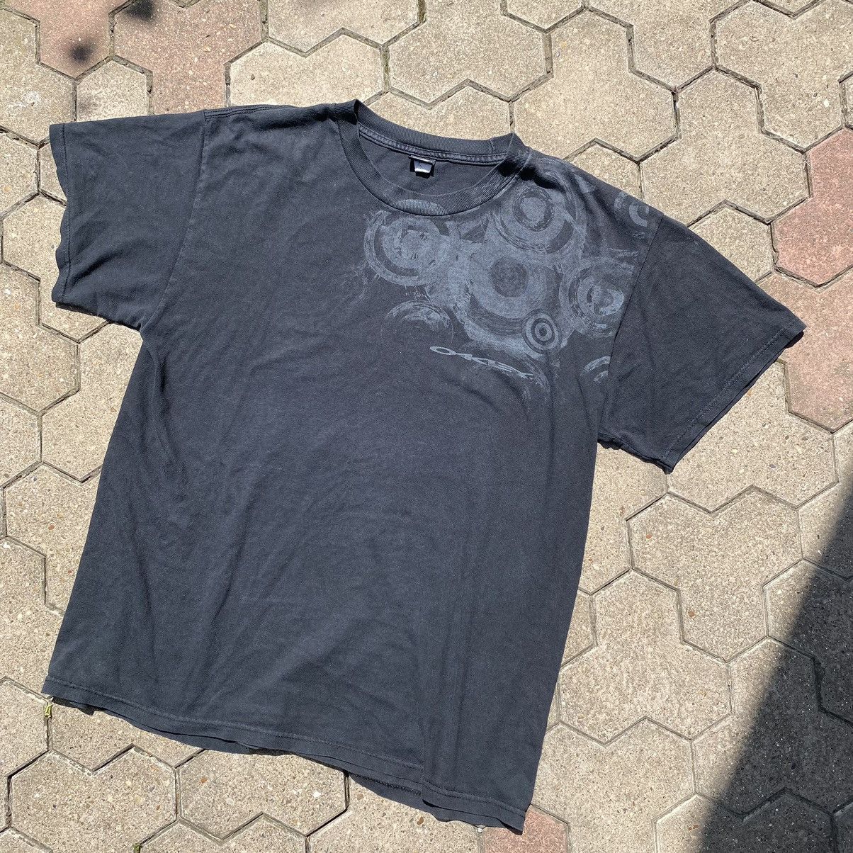 Oakley × Vintage Vintage 90s Oakley T-Shirt Size US L / EU 52-54 / 3 - 1 Thumbnail