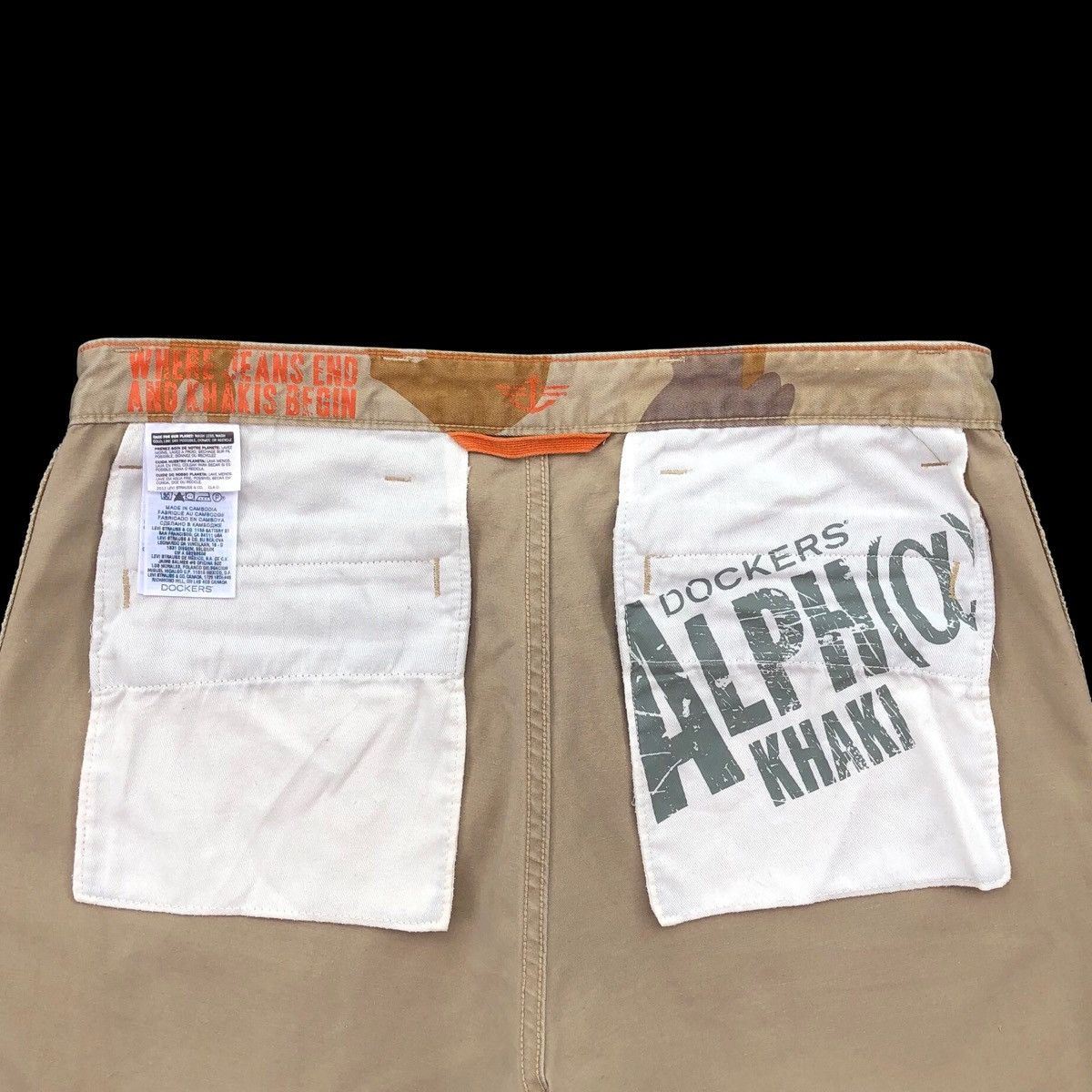 Dockers Dockers Alpha Khakis Desert Camo Pants Size US 32 / EU 48 - 12 Thumbnail
