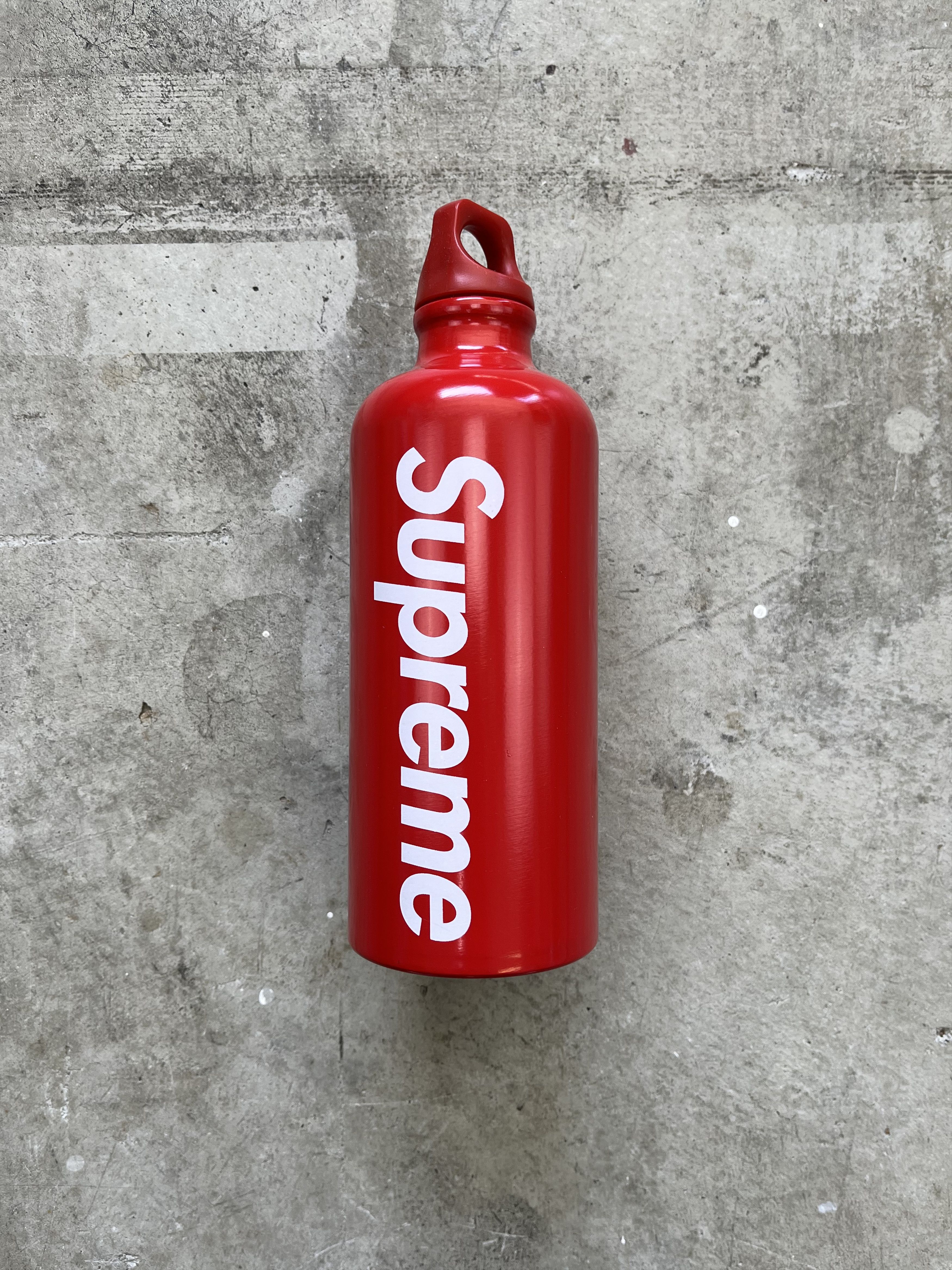 Supreme SIGG Traveller 0.6L Water Bottle