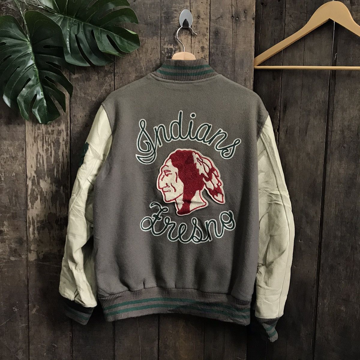 Vintage Vintage Red Indians Fresno Varsity Jacket Size US M / EU 48-50 / 2 - 1 Thumbnail