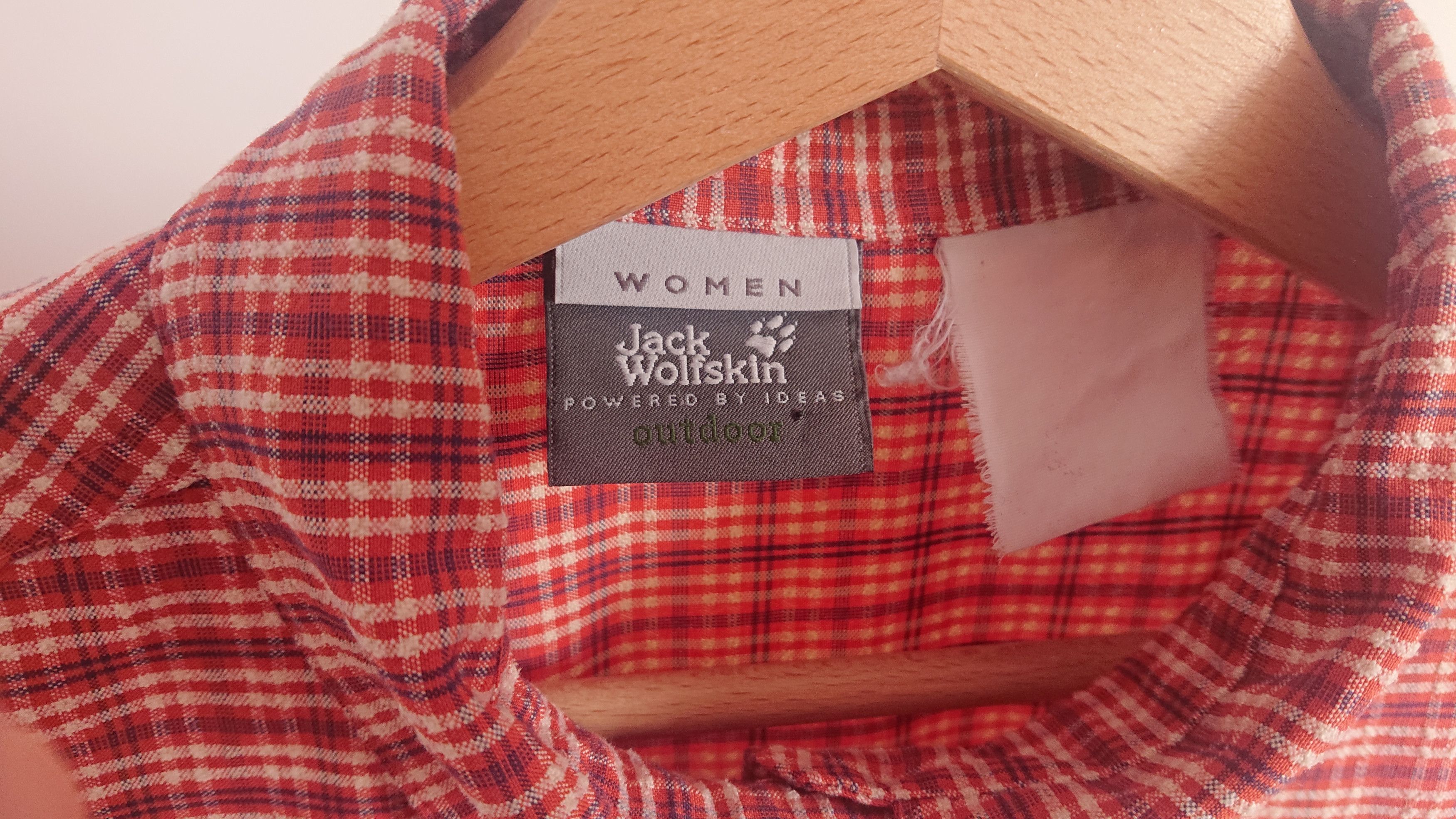 Jack Wolfskin outdoor button down shirt top gingham
