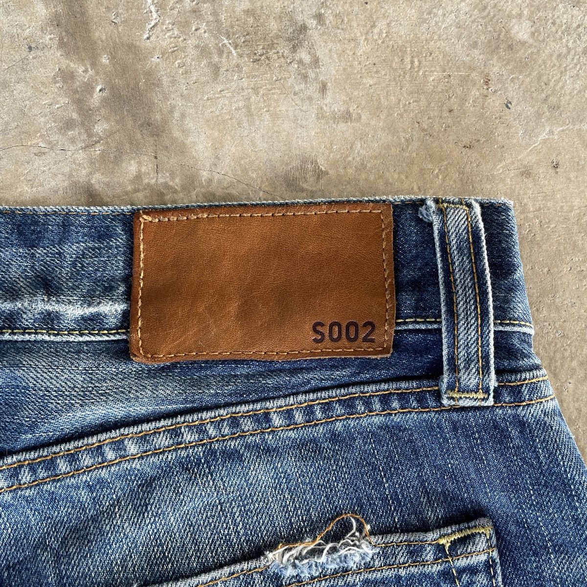 Japanese Brand × Vintage Vintage Japanese Brand Faded Distressed Denim Jeans Pants Size US 34 / EU 50 - 7 Thumbnail