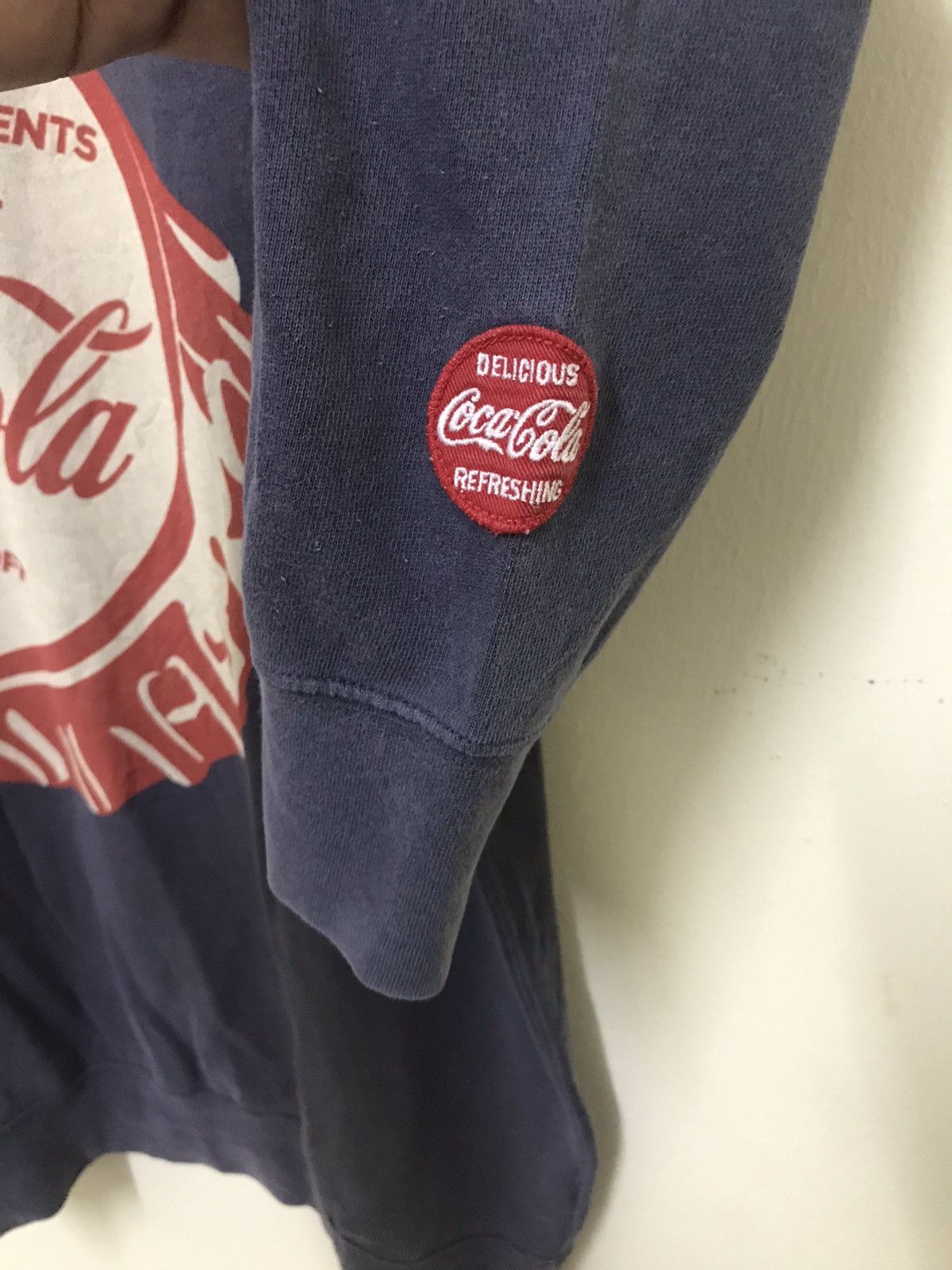 Coca Cola × Japanese Brand Vintage 2014 Coca Cola Sweatshirt Big Logo Size US XL / EU 56 / 4 - 5 Thumbnail