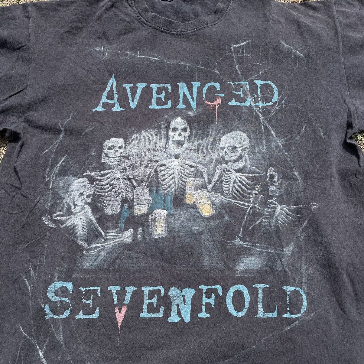 Vintage Vintage Y2K Avenged Sevenfold Sun Faded Graphic Tee Indie L Size US L / EU 52-54 / 3 - 4 Thumbnail