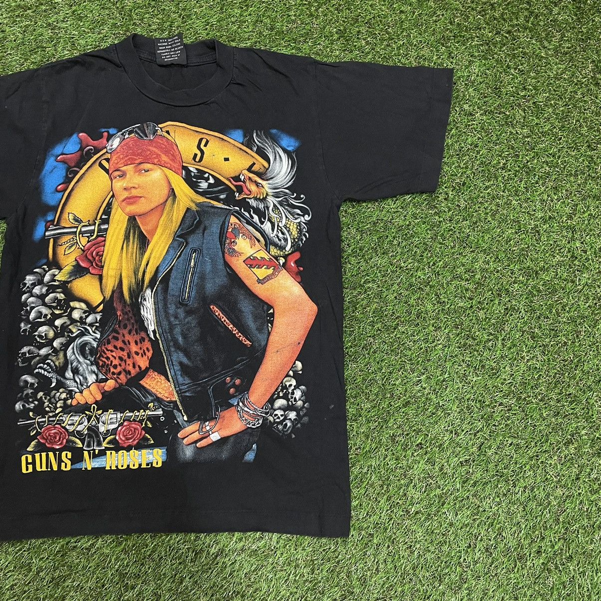 Vintage Vintage 90s Guns N Roses Band Tee Sun Faded Graphic Grunge M Size US M / EU 48-50 / 2 - 2 Thumbnail