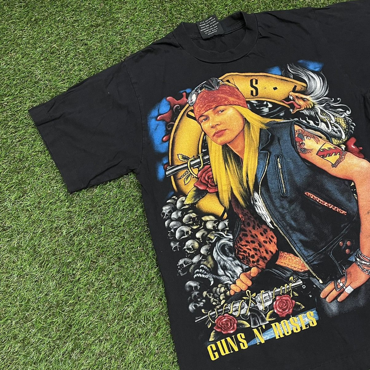 Vintage Vintage 90s Guns N Roses Band Tee Sun Faded Graphic Grunge M Size US M / EU 48-50 / 2 - 3 Thumbnail