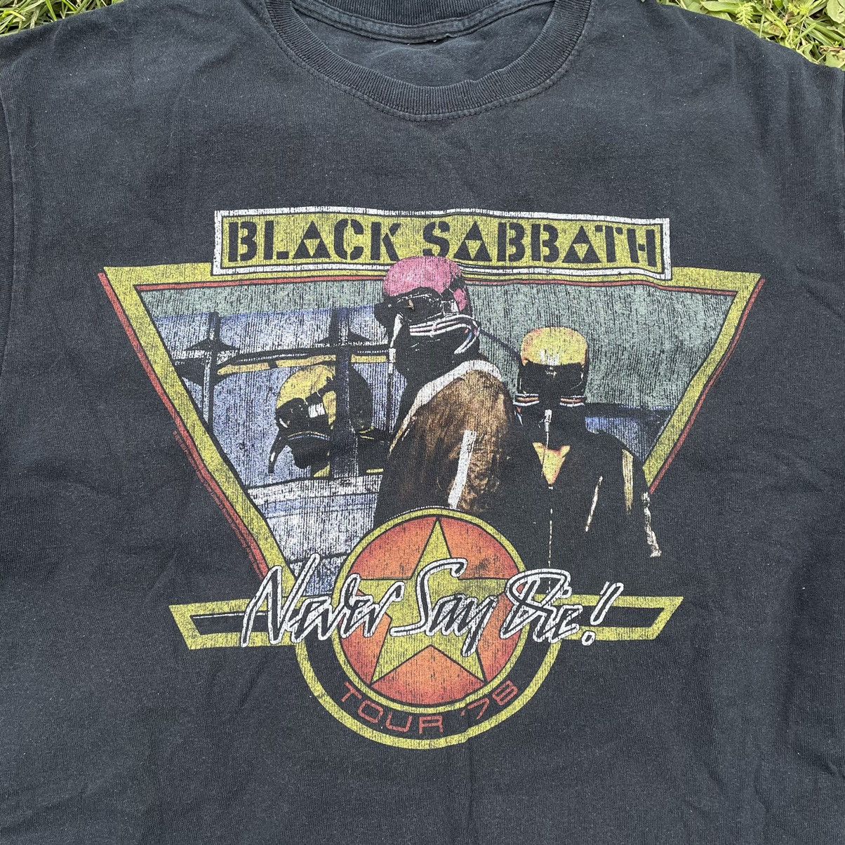 Band Tees Vintage Y2K Black Sabbath Faded Horror Band Print Buymypiece Size US S / EU 44-46 / 1 - 4 Thumbnail