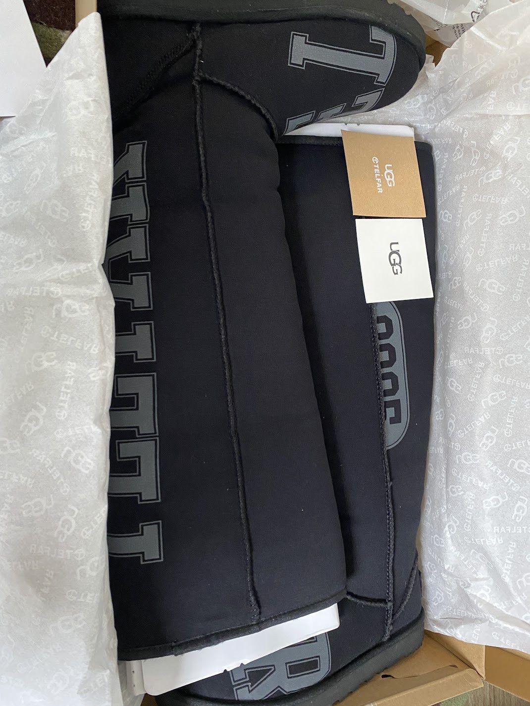 Telfar × Ugg UGG x TELFAR Fleece Tall - Black Knee High Size US 7 / IT 37 - 4 Thumbnail