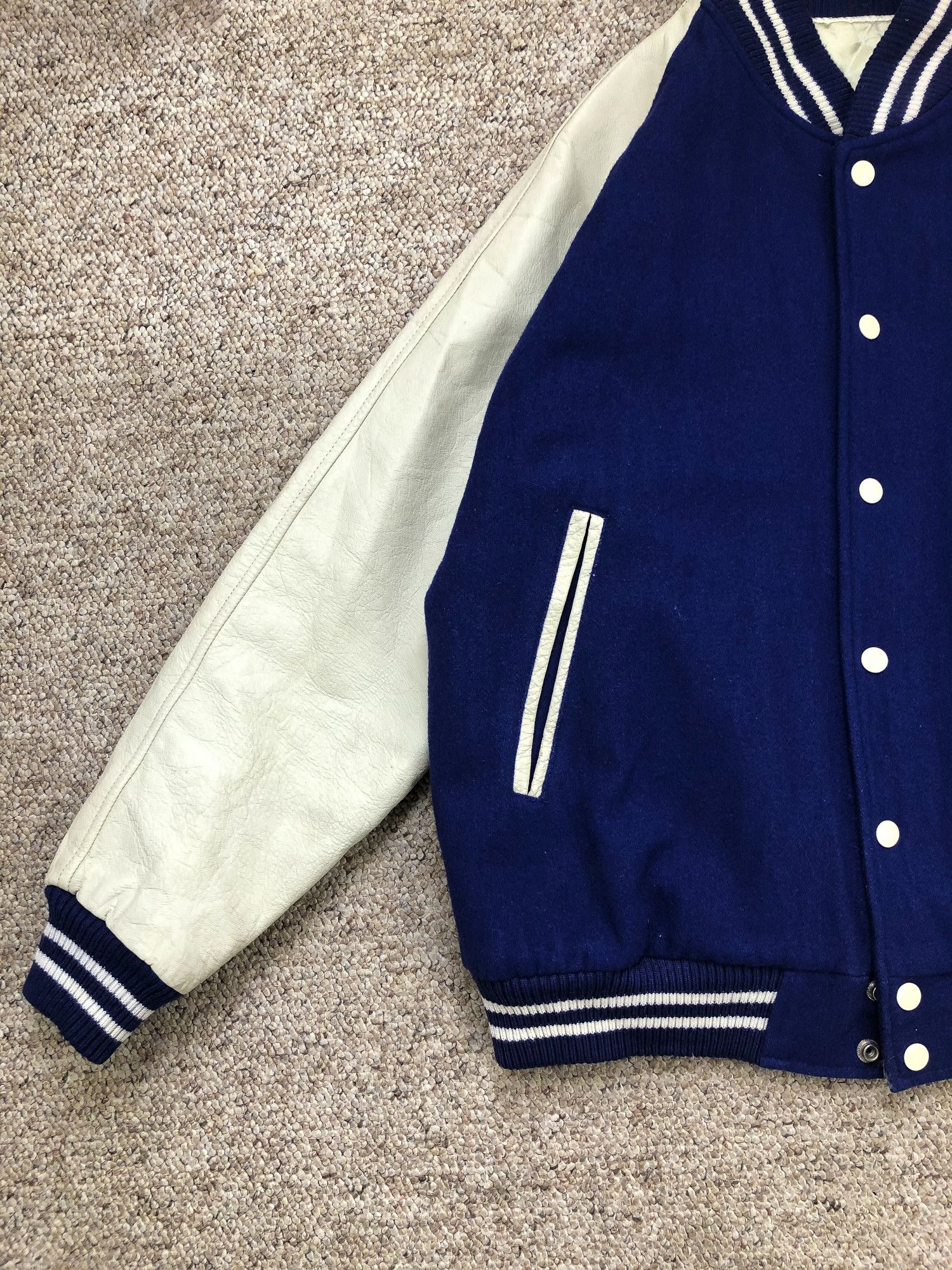 Other Vintage 90s Navy Varsity Jacket Size US M / EU 48-50 / 2 - 10 Thumbnail