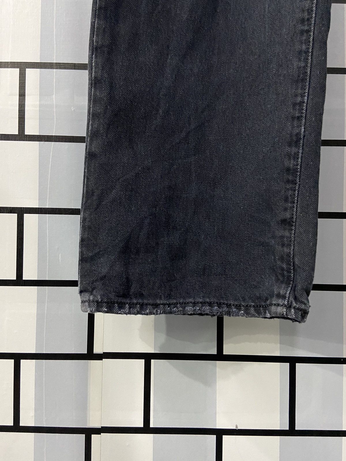 Levi's × Vintage Vintage Levi’s 541 Faded Black Distressed Denim Pants Size US 43 - 5 Thumbnail