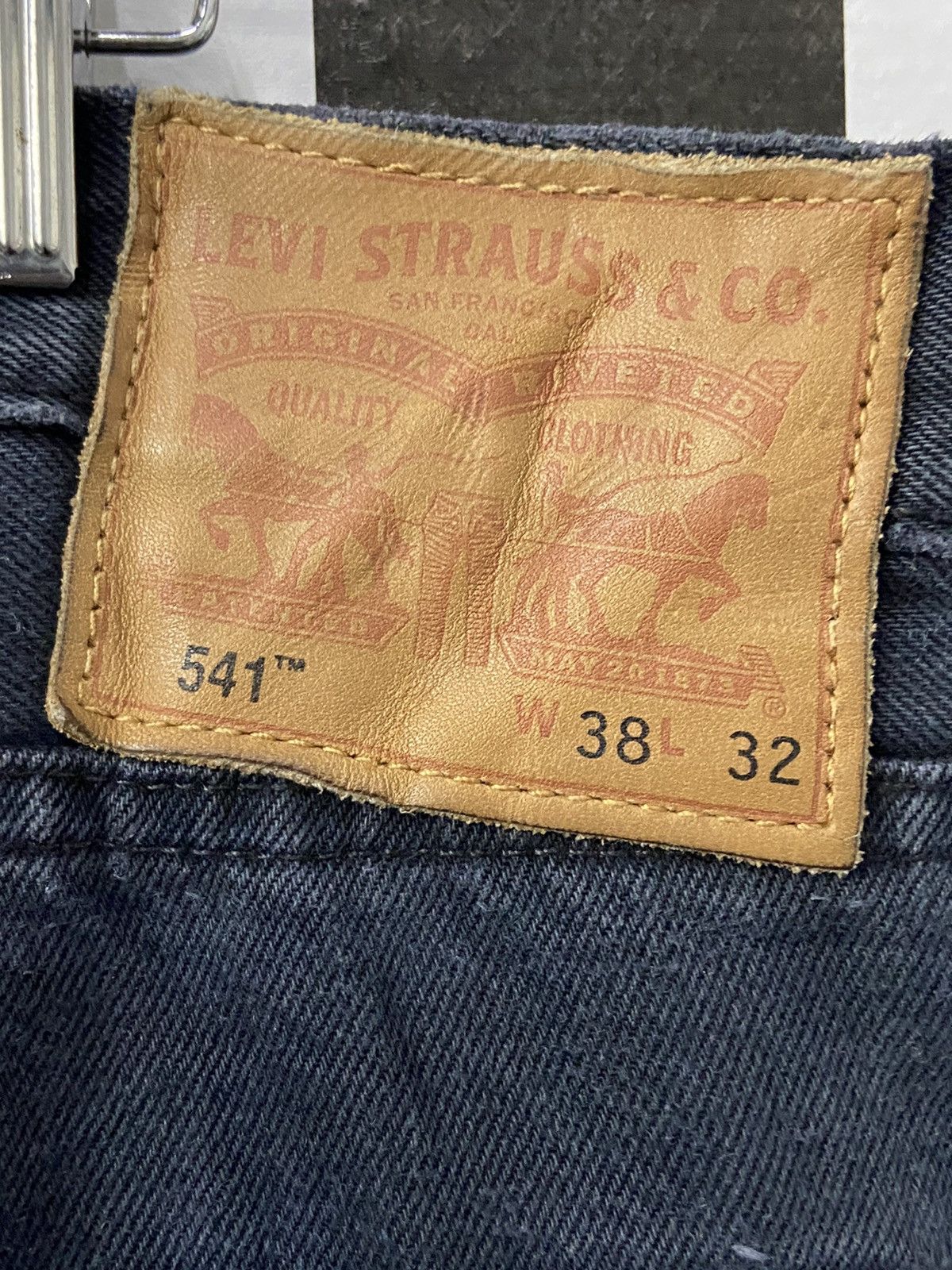Levi's × Vintage Vintage Levi’s 541 Faded Black Distressed Denim Pants Size US 43 - 17 Thumbnail