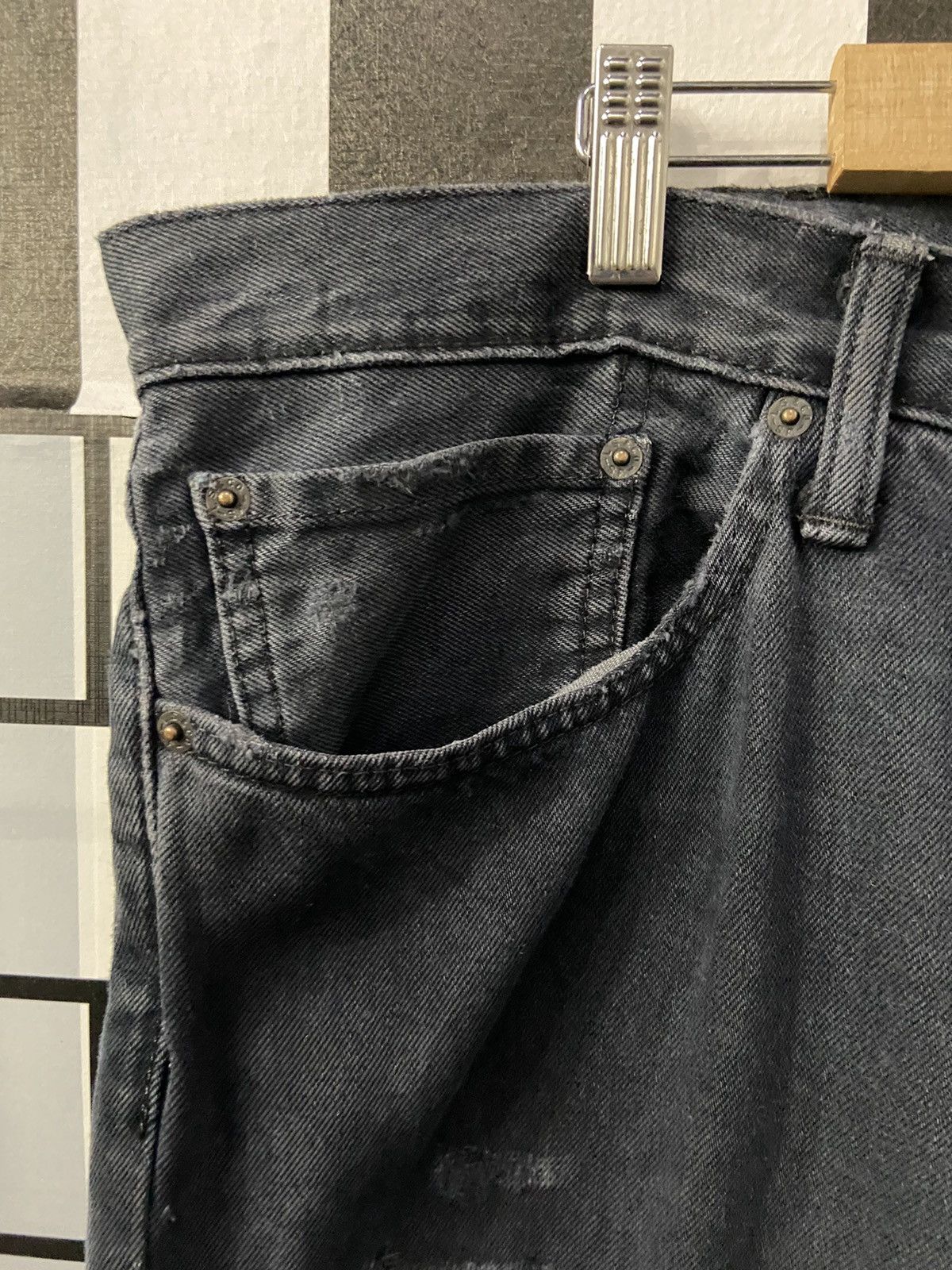 Levi's × Vintage Vintage Levi’s 541 Faded Black Distressed Denim Pants Size US 43 - 8 Thumbnail