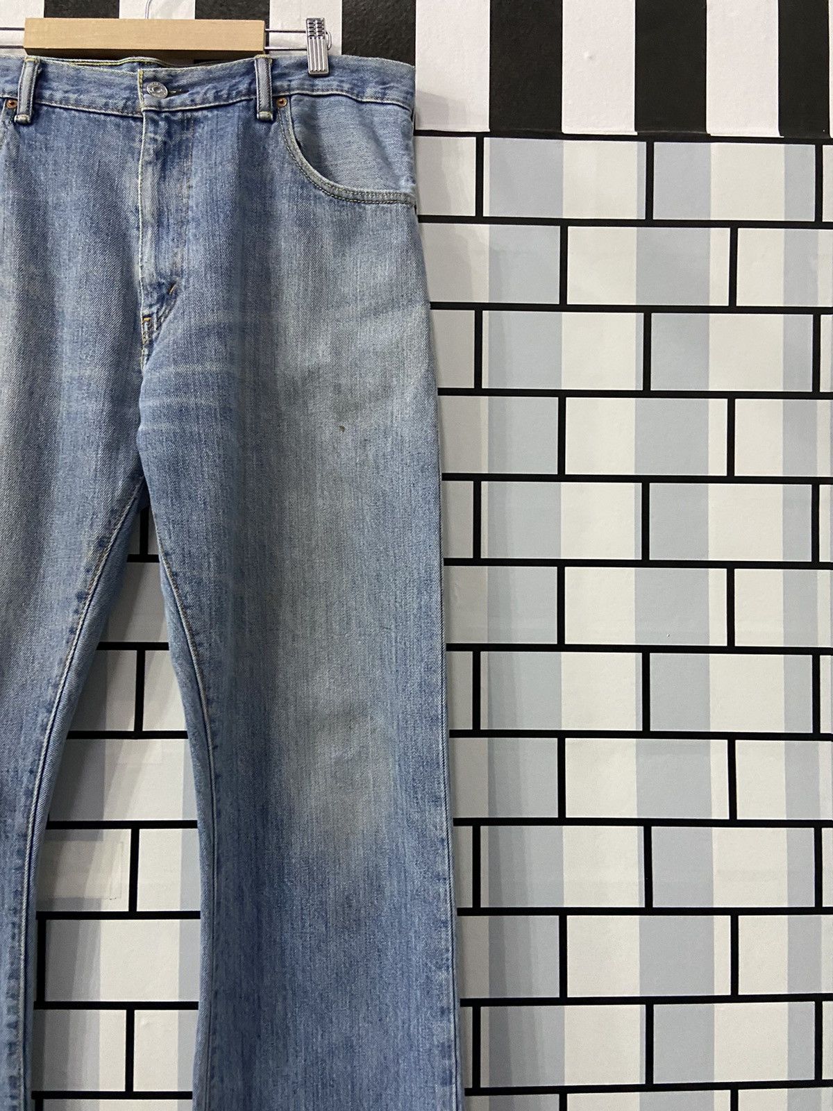 Levi's × Vintage Vintage Levi’s 517 Light Wash Bootcut Distressed Denim Pants Size US 36 / EU 52 - 8 Thumbnail