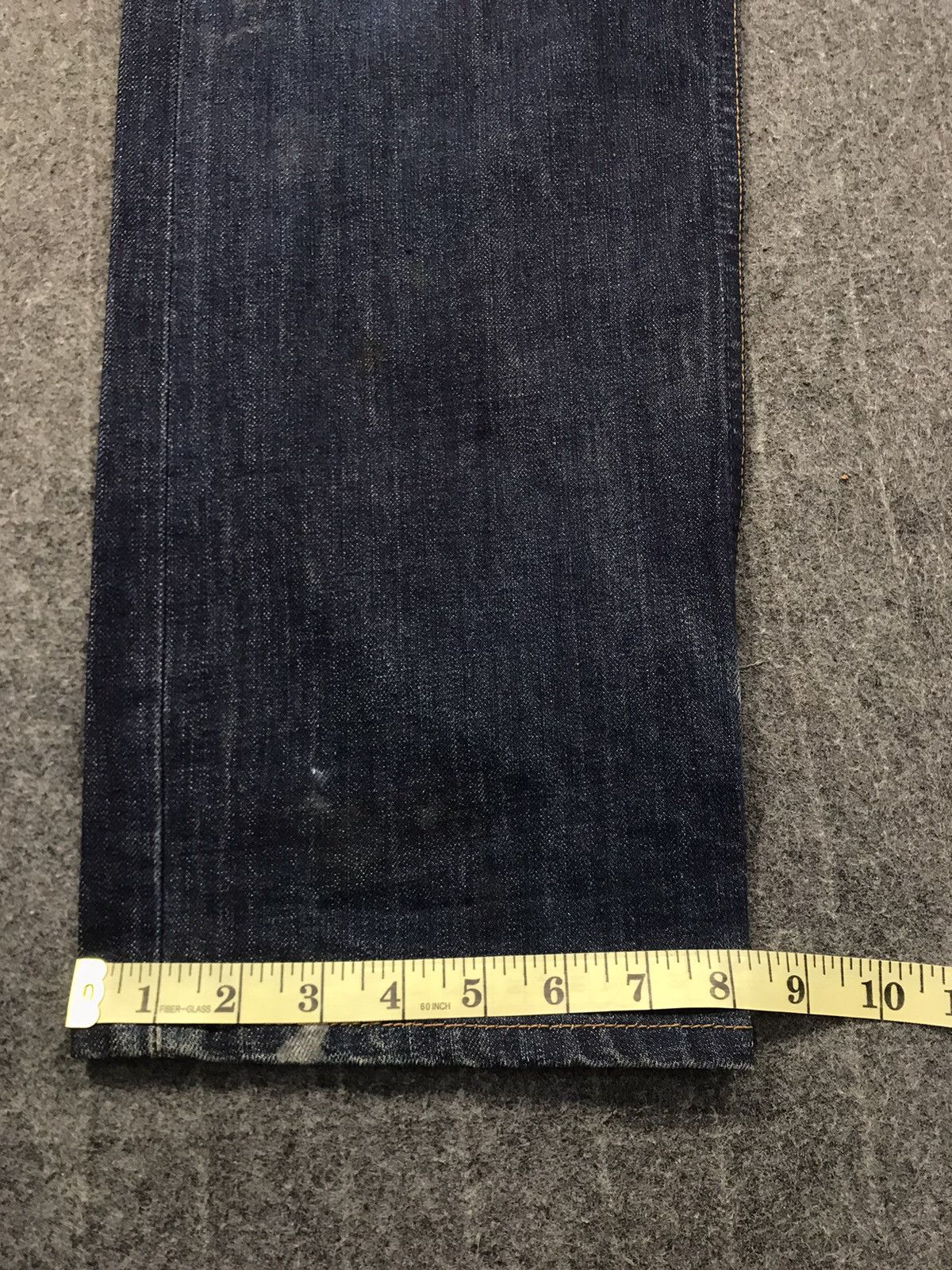 Levi's × Levi's Vintage Clothing Levi's Strauss 505 Zipper Medium Wash Indigo Jeans Pants Size US 36 / EU 52 - 14 Thumbnail