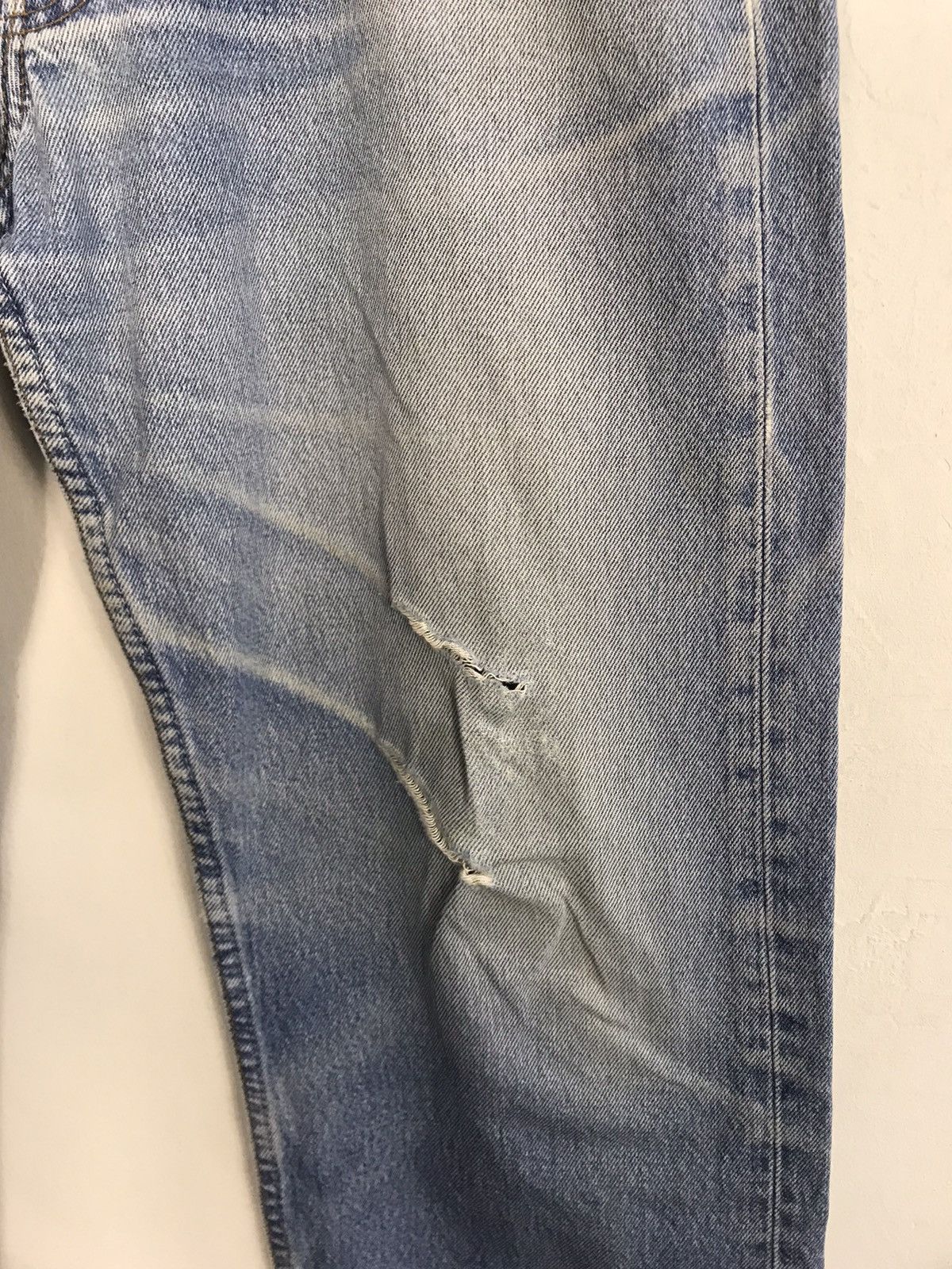 Levi's Vintage Clothing Levi's Strauss 501 Sun Faded Beauty Jeans Pants Fits Size 36 Size US 36 / EU 52 - 16 Thumbnail