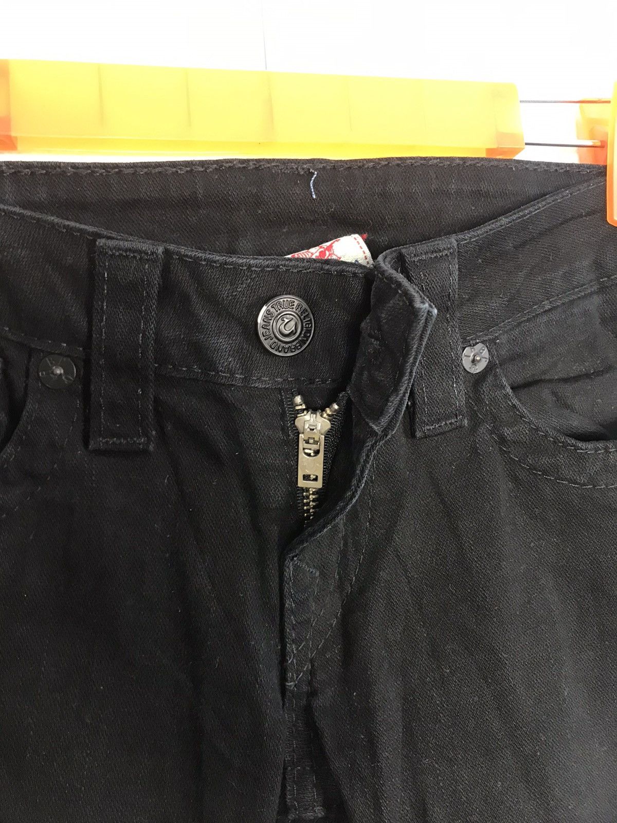 True Religion True Religion USA Billy Flaps Pocket Dark Denim Low Rise Size 26" / US 2 / IT 38 - 6 Thumbnail