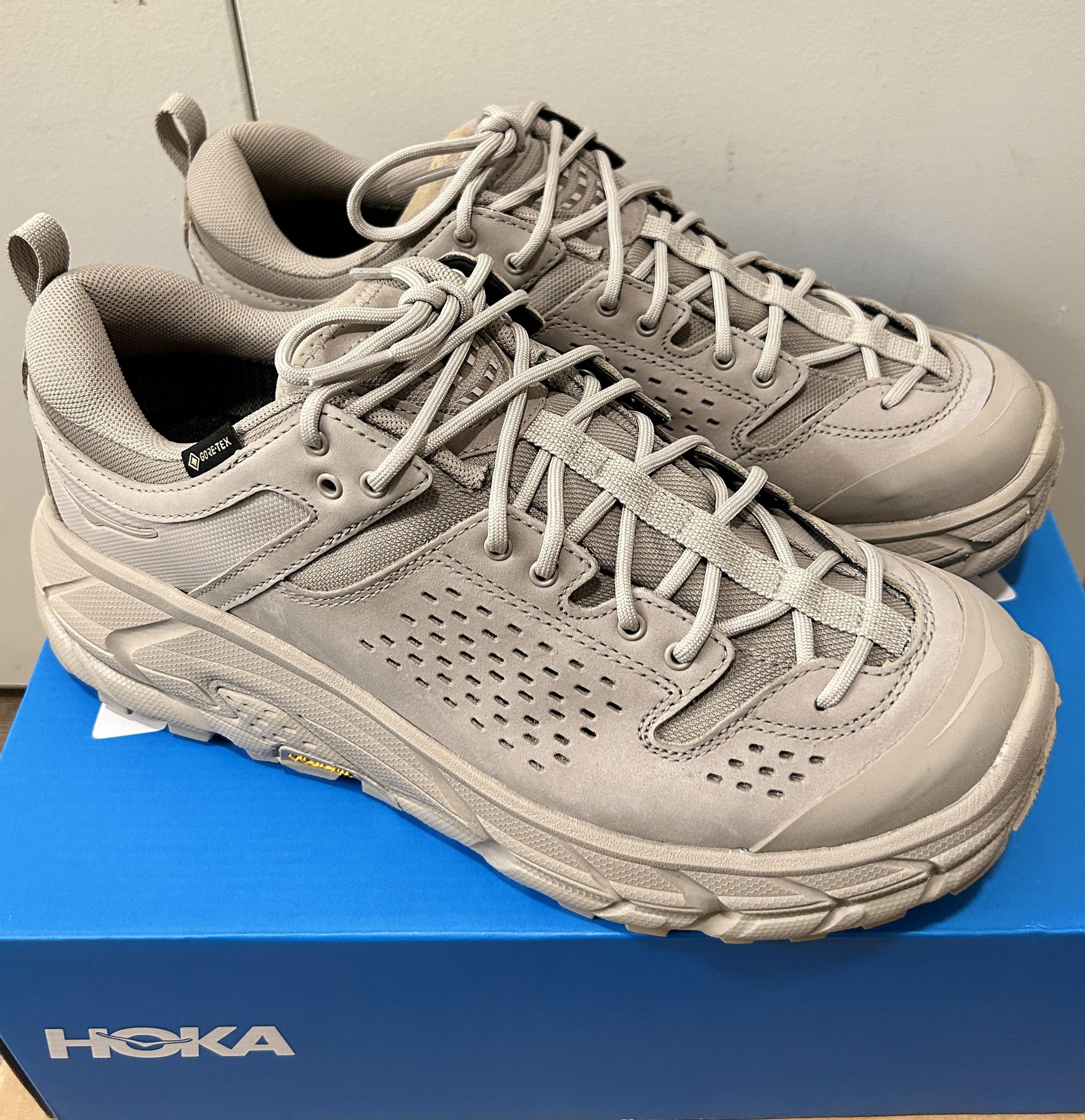 Hoka Hoka One One Tor Ultra Lo Simply Taupe 2022 Gore-tex Size US 9.5 / EU 42-43 - 1 Thumbnail