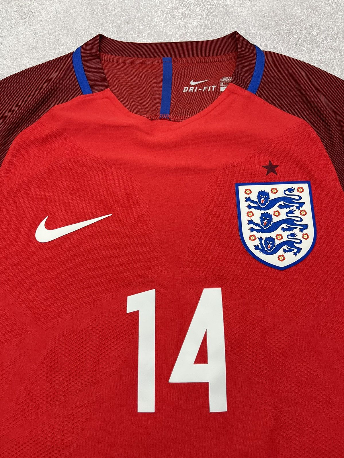 Nike Nike England Henderson 14 2016 Play Jersey Longsleeve Size M Size US M / EU 48-50 / 2 - 4 Thumbnail