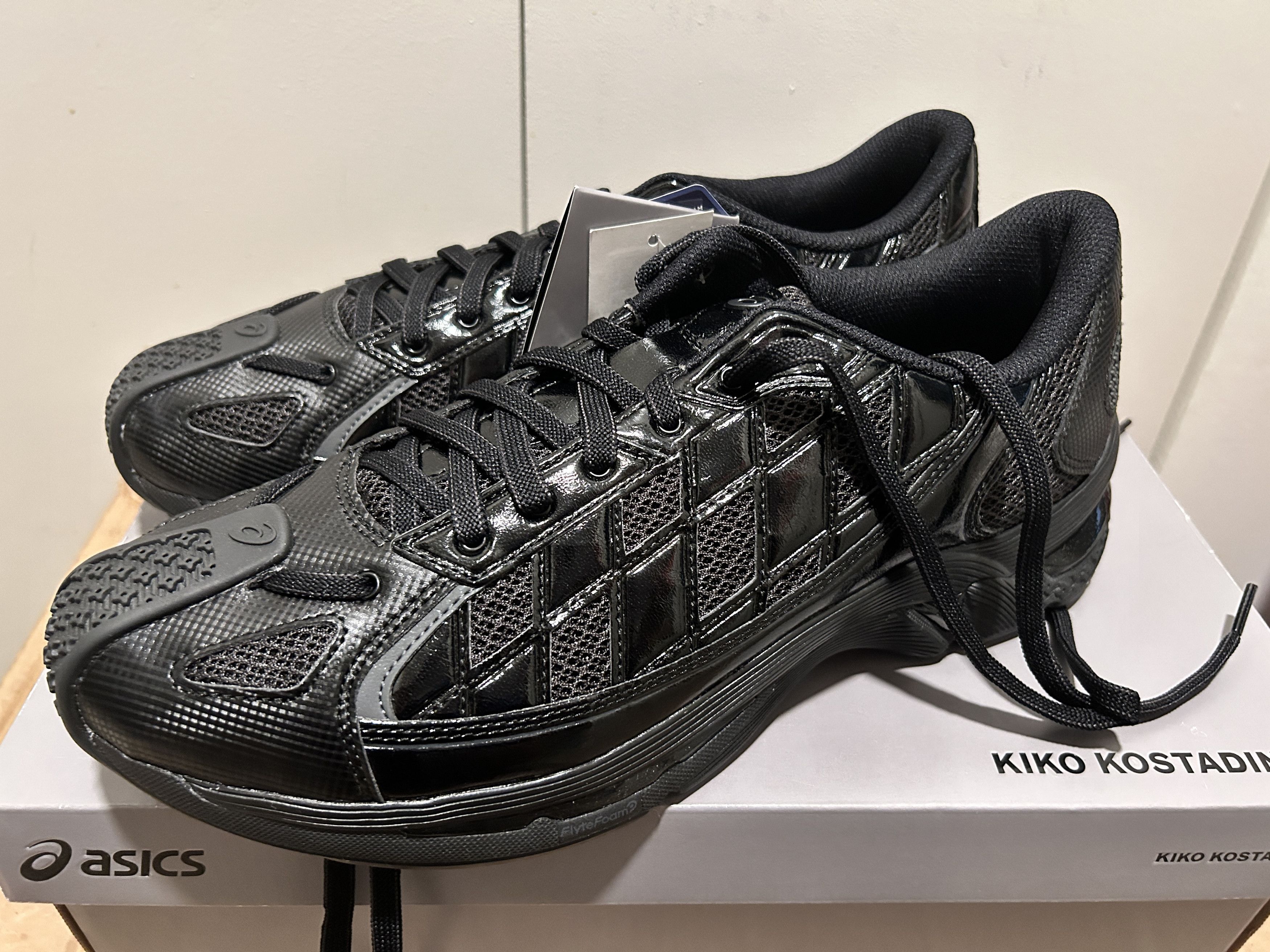 Asics × Kiko Kostadinov ASICS GEL-Kiril x Kiko Kostadinov Black 12 Size US 12 / EU 45 - 3 Thumbnail