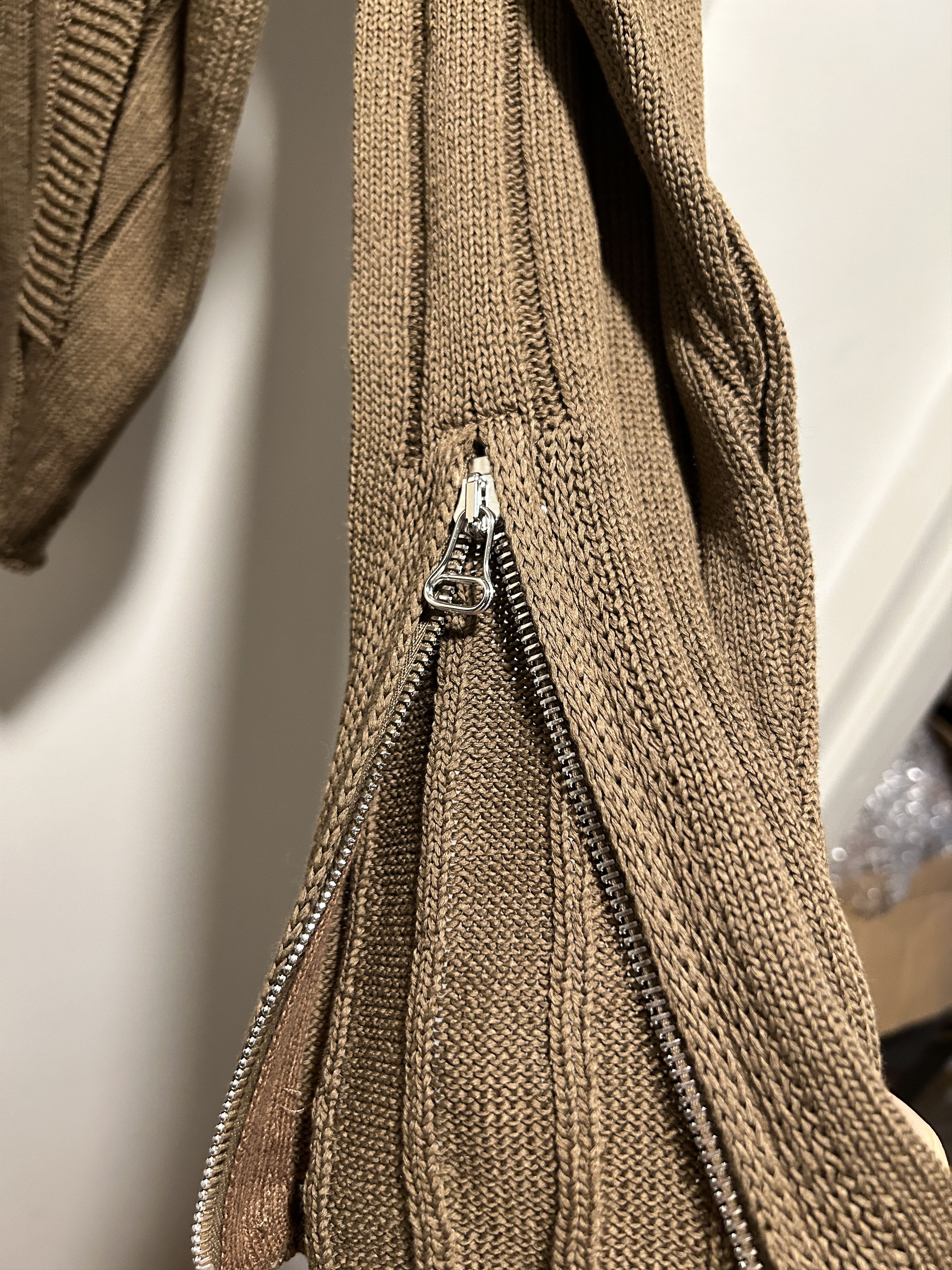 Kiko Kostadinov Kiko Kostadinov Harkman Knit Zip Cardigan in Marron Size US M / EU 48-50 / 2 - 5 Thumbnail