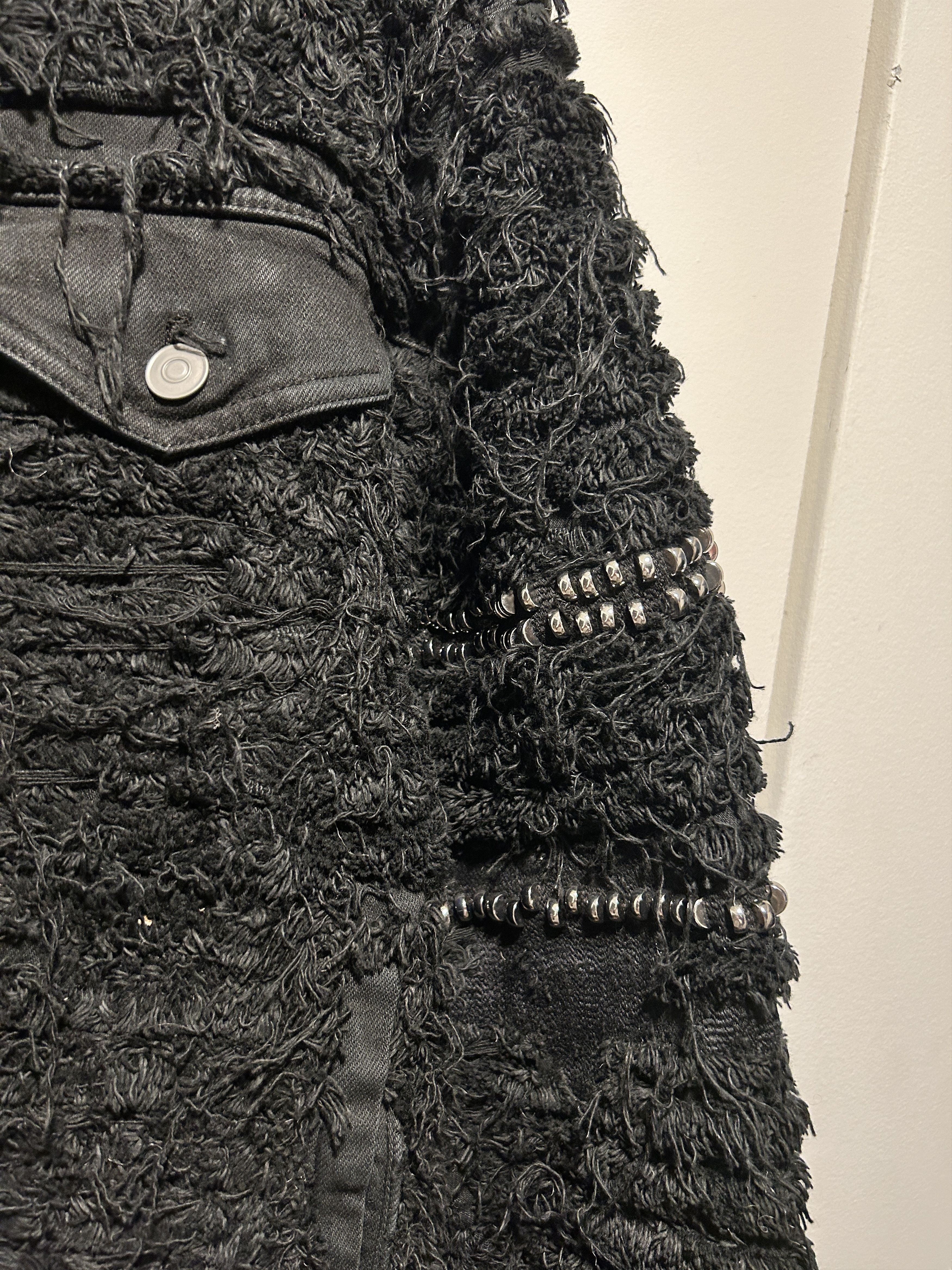 1017 ALYX 9SM 1017 ALYX 9SM x Blackmeans stud-embellished denim jacket Size US M / EU 48-50 / 2 - 4 Thumbnail