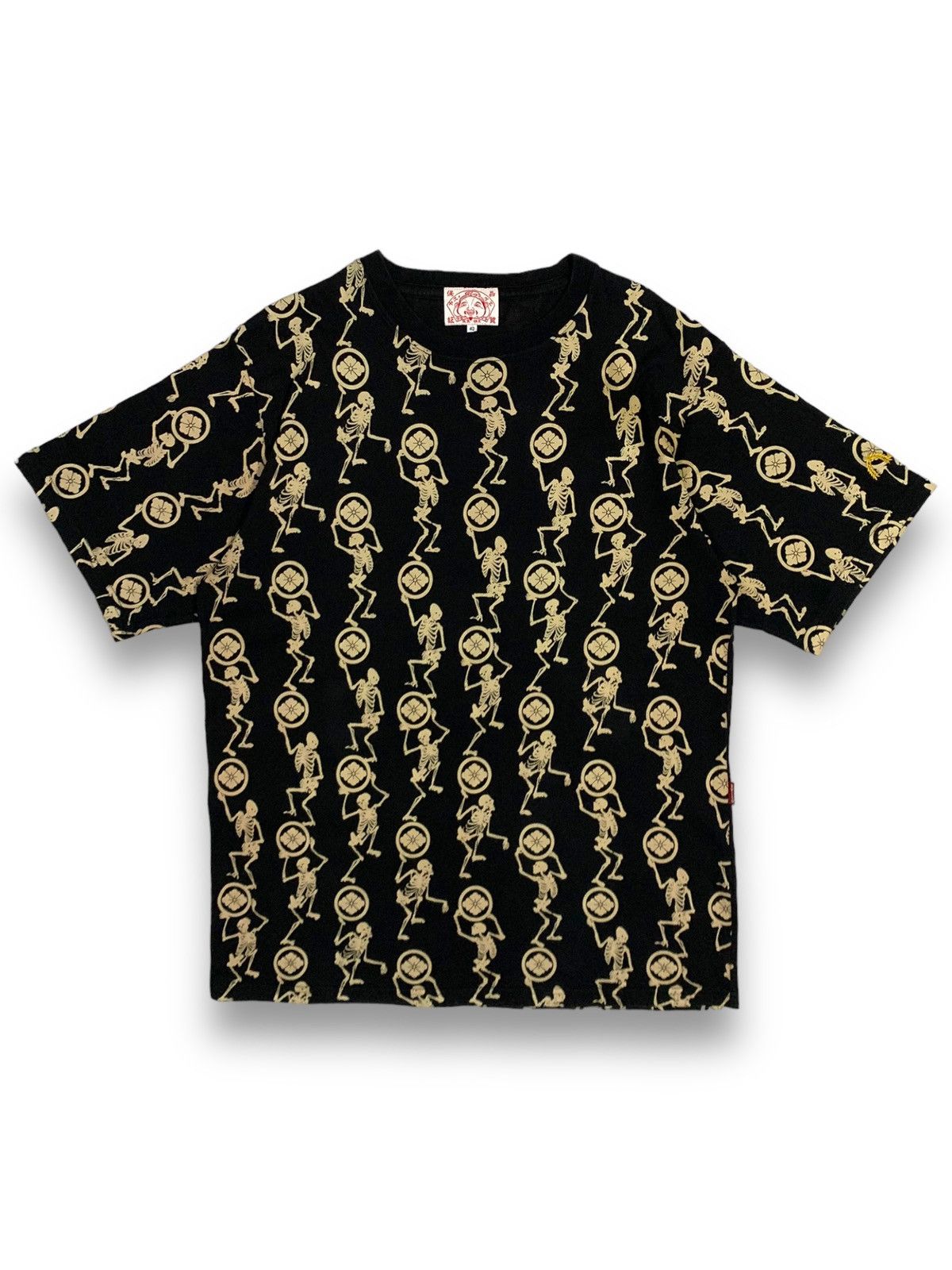 Evisu Vintage Evisu Dancing Skeletons All-Overprint Punk T-shirt Size US M / EU 48-50 / 2 - 1 Thumbnail