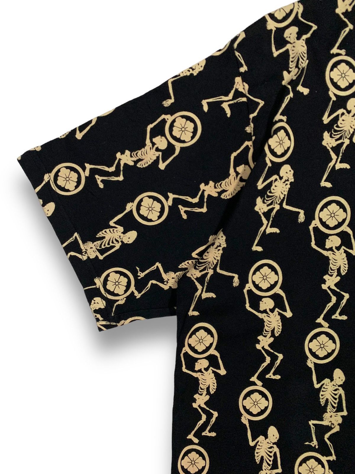 Evisu Vintage Evisu Dancing Skeletons All-Overprint Punk T-shirt Size US M / EU 48-50 / 2 - 7 Thumbnail