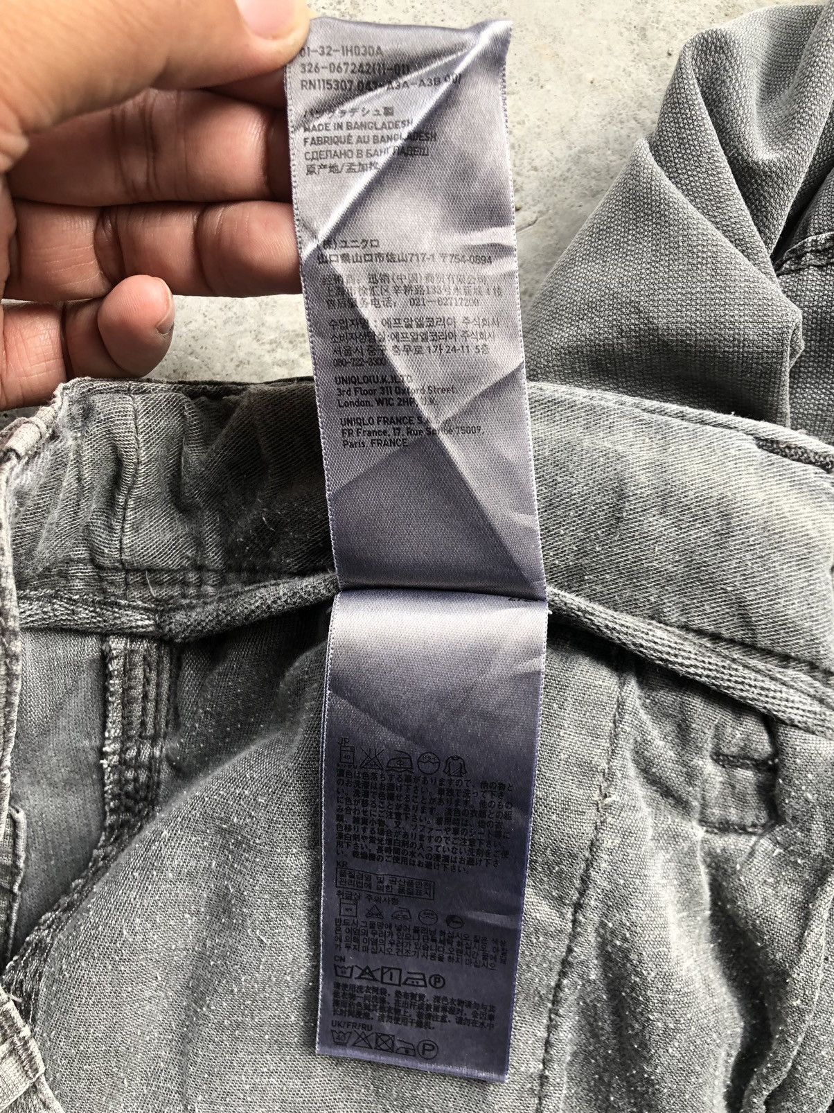 Uniqlo uniqlo cargo pants tactical multipocket bondage distressed Size US 33 - 14 Thumbnail