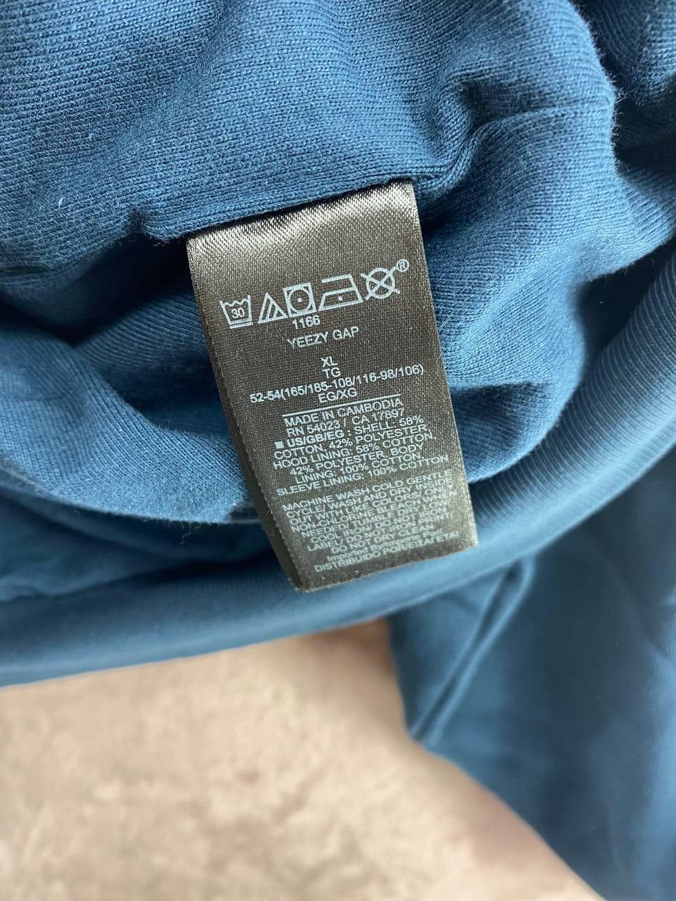 Gap × Kanye West YEEZY Gap by Balenciaga Shrunken Hoodie Dark Blue XL Size US XL / EU 56 / 4 - 8 Thumbnail