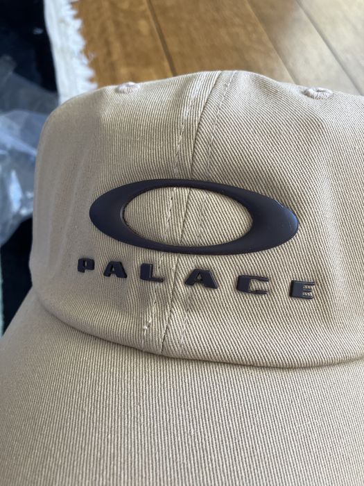 Palace PALACE OAKLEY 6-PANEL SAND / BROWN | Grailed