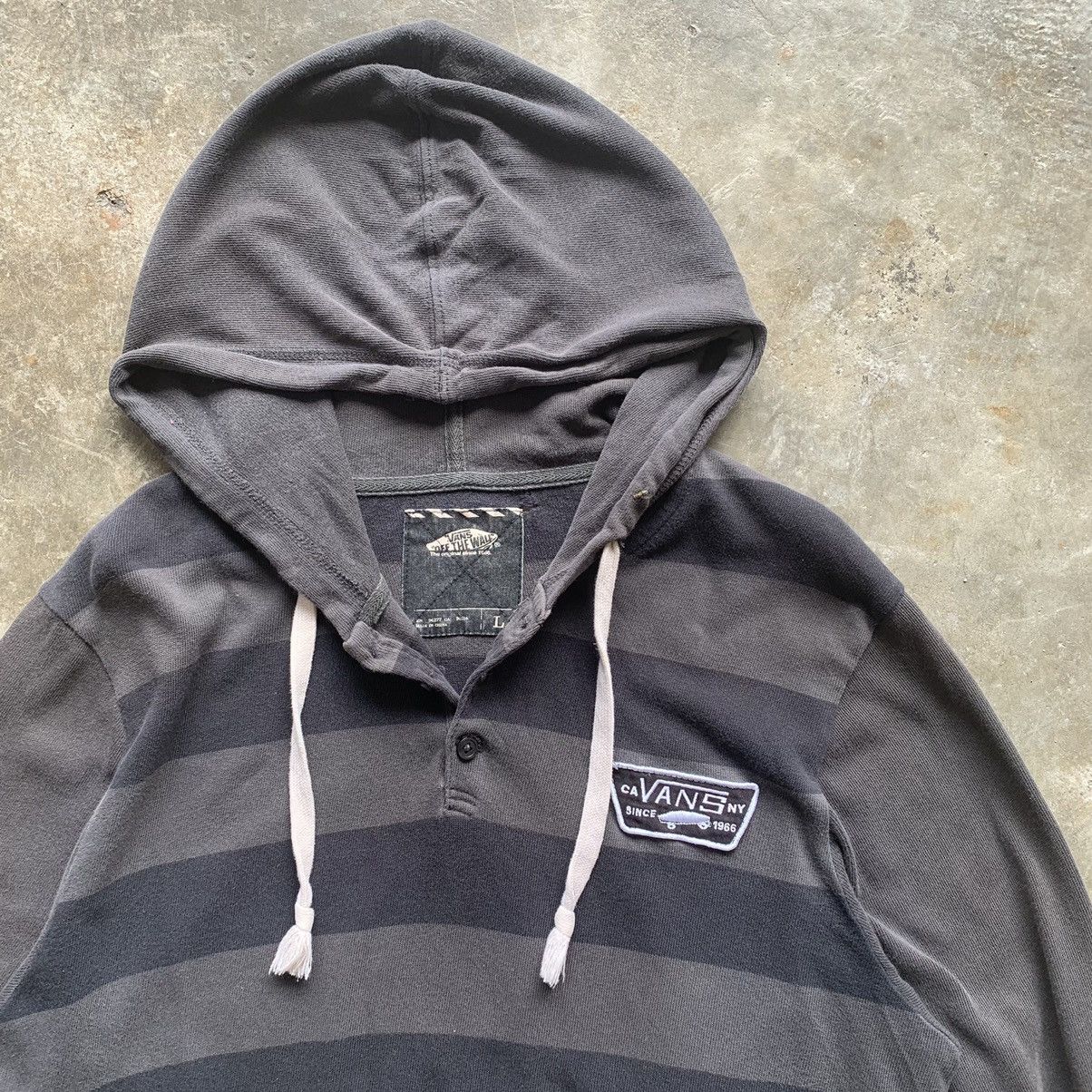 Other Vans suitable for skate hoodie style minor distressed Size US L / EU 52-54 / 3 - 5 Thumbnail