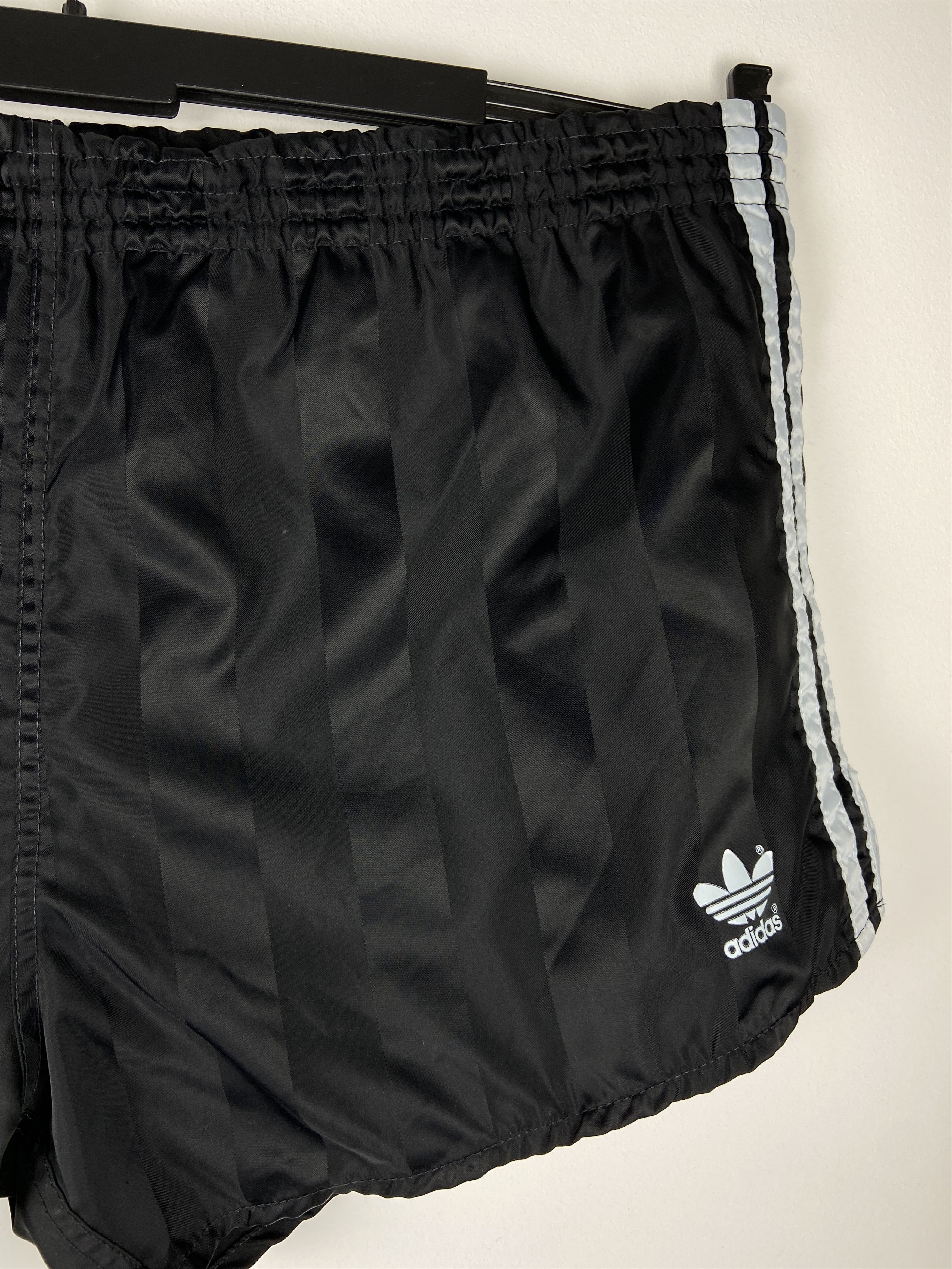 Adidas 80s Vintage Adidas Sprinter Made In Yugoslavia Shorts Size US 34 / EU 50 - 11 Thumbnail