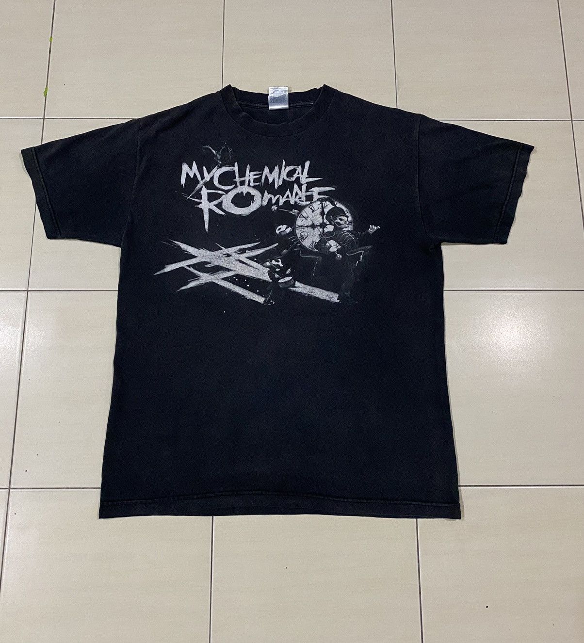 Band Tees Vintage My Chemical Romance band / tour shirt Size US M / EU 48-50 / 2 - 3 Thumbnail