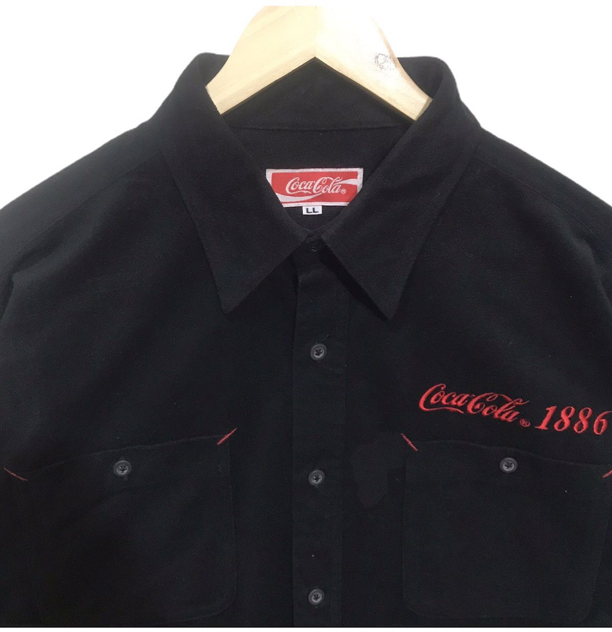 Coca Cola × Vintage ❗️Quick Sale❗️Vintage 1996 Coca Cola buttom up Size US XL / EU 56 / 4 - 3 Thumbnail