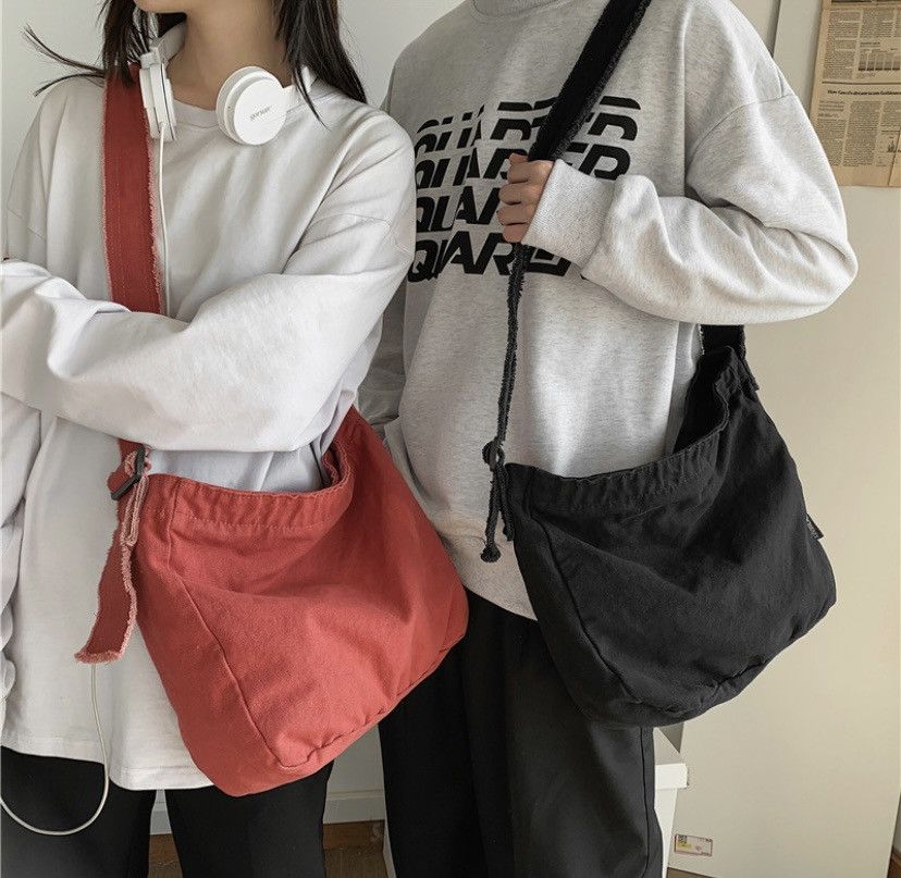 image of Vintage Ulzzang Canvas Sling Bag Distressed Style in Black, Men's