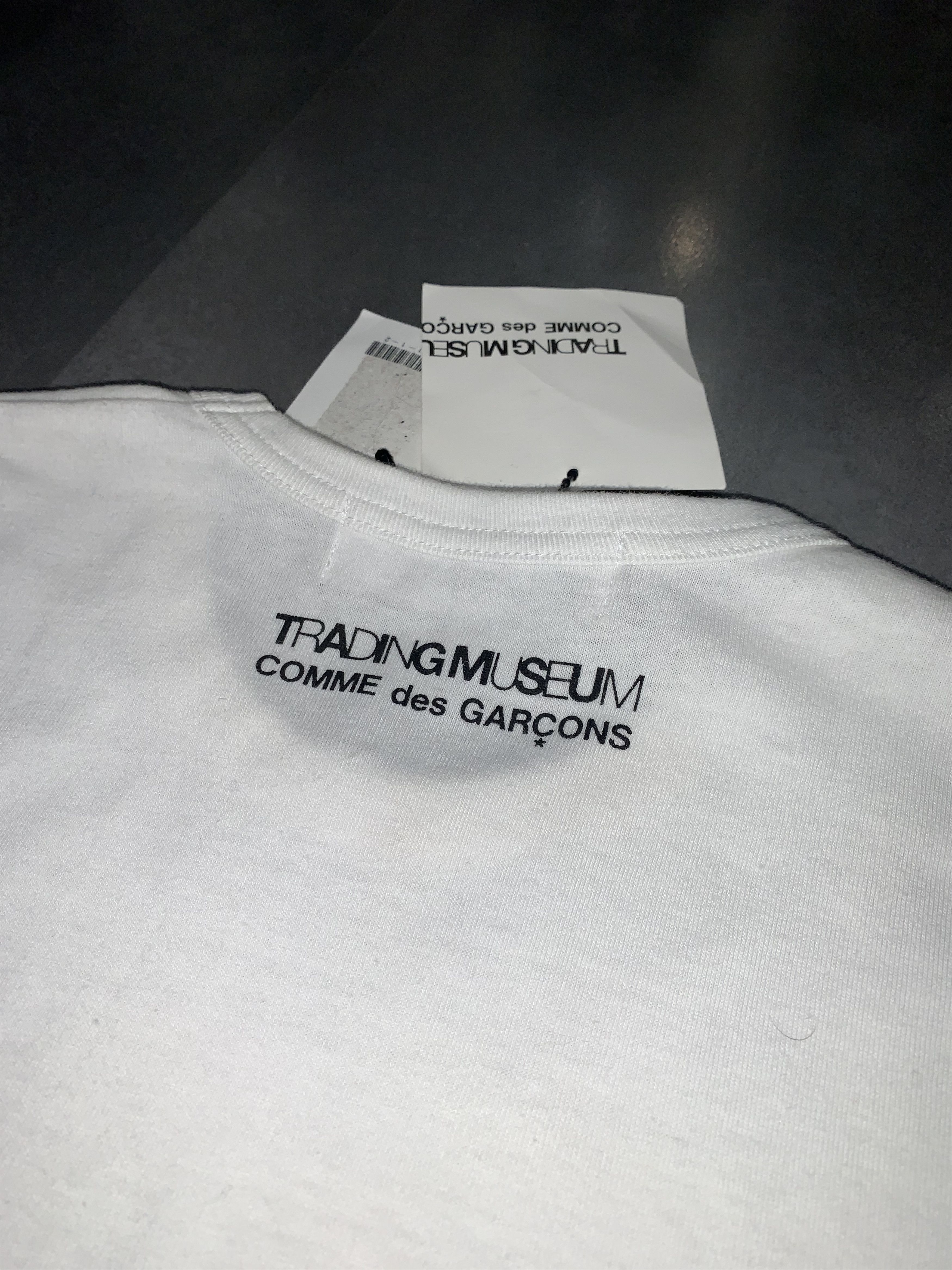 Comme des Garcons DSWT! Comme des Garcons X Trading Museum Abstract T-Shirt Size S / US 4 / IT 40 - 8 Thumbnail