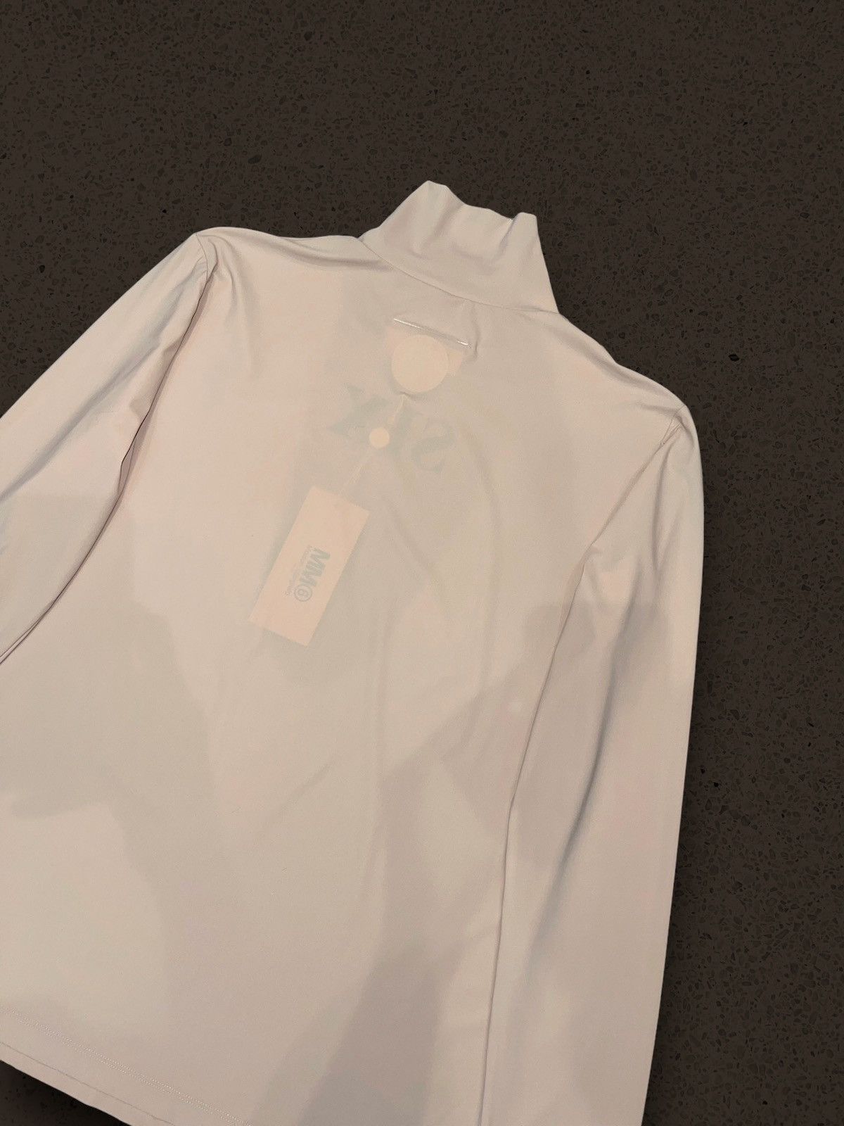 Maison Margiela !DS! SS22 Maison Margiela MM6 Beige Mesh Turtleneck Size US M / EU 48-50 / 2 - 12 Thumbnail