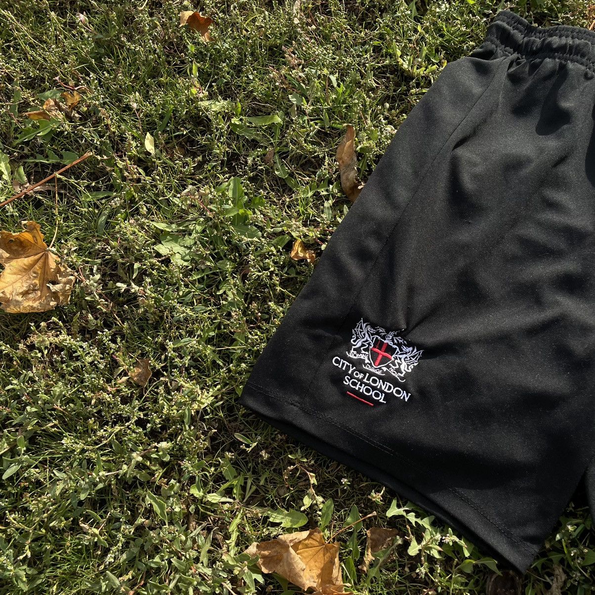 Vintage Vintage 90s Nike Baggy Shorts Skate Grunge Black Faded 30 Size US 30 / EU 46 - 4 Thumbnail