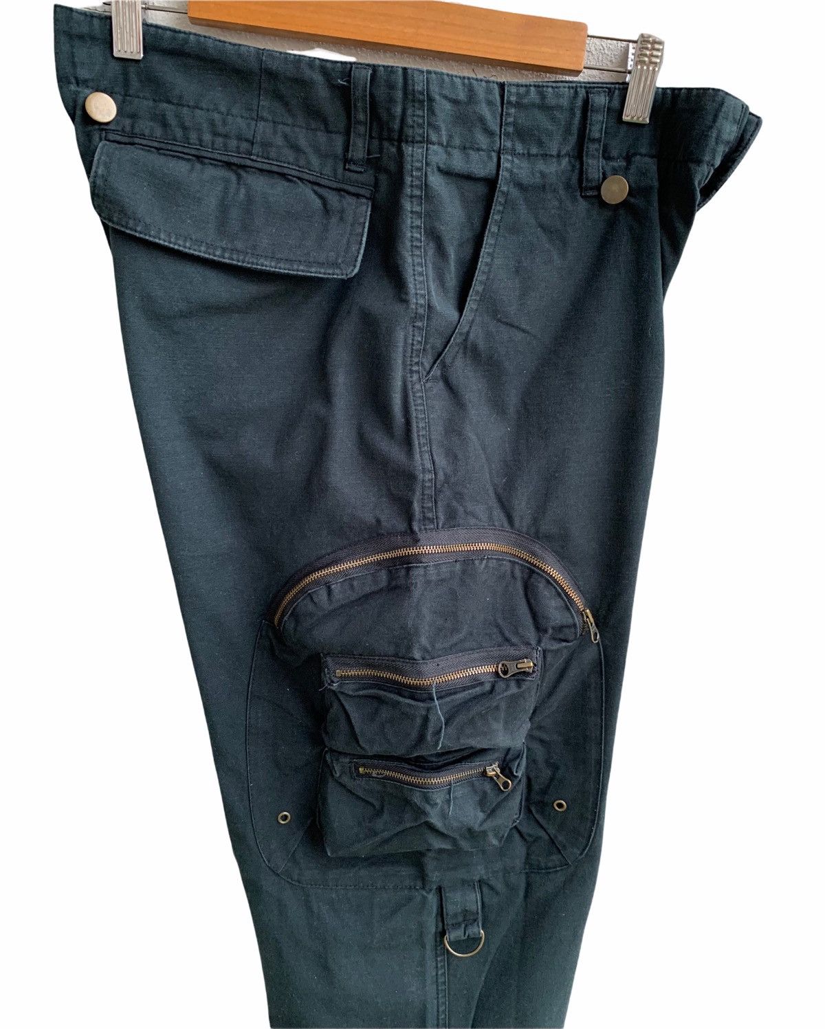 Japanese Brand Japanese Brand Varosh Multiple Pocket Cargo Pants Size US 32 / EU 48 - 5 Thumbnail
