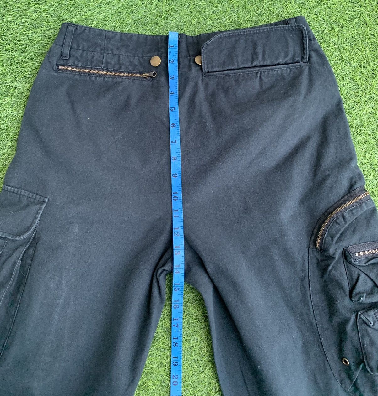 Japanese Brand Japanese Brand Varosh Multiple Pocket Cargo Pants Size US 32 / EU 48 - 21 Thumbnail