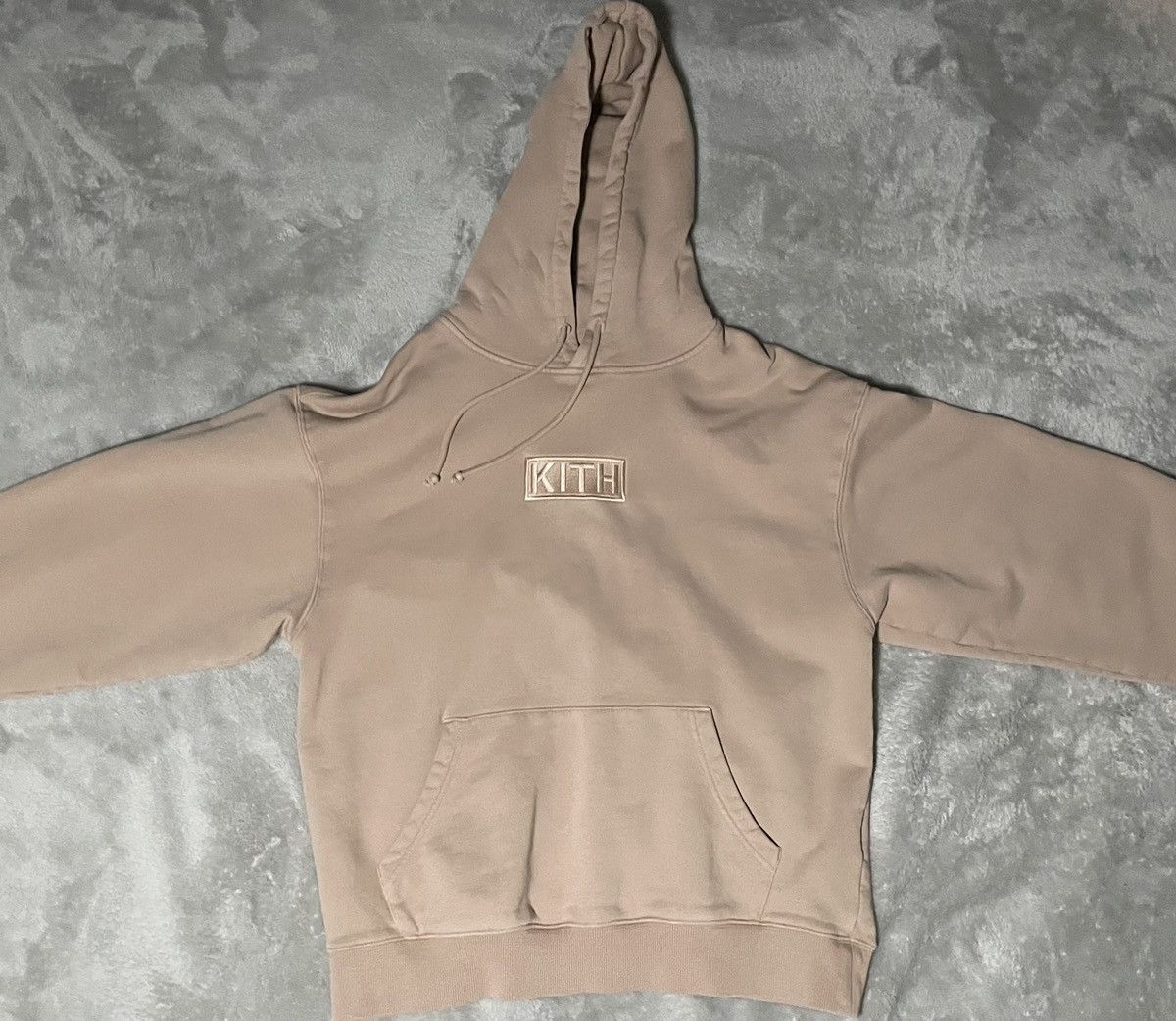トップス KITH Cyber Monday box logo hoodie KITH Cyber Monday BOX Logo Hoodie Lサイズ - メルカリ