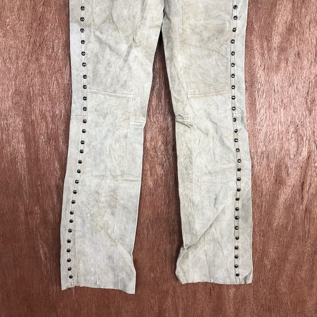 Genuine Leather DL DollHouse Light Grey Leather Pants #2670 Size 25" / US 0 / IT 36 - 3 Thumbnail