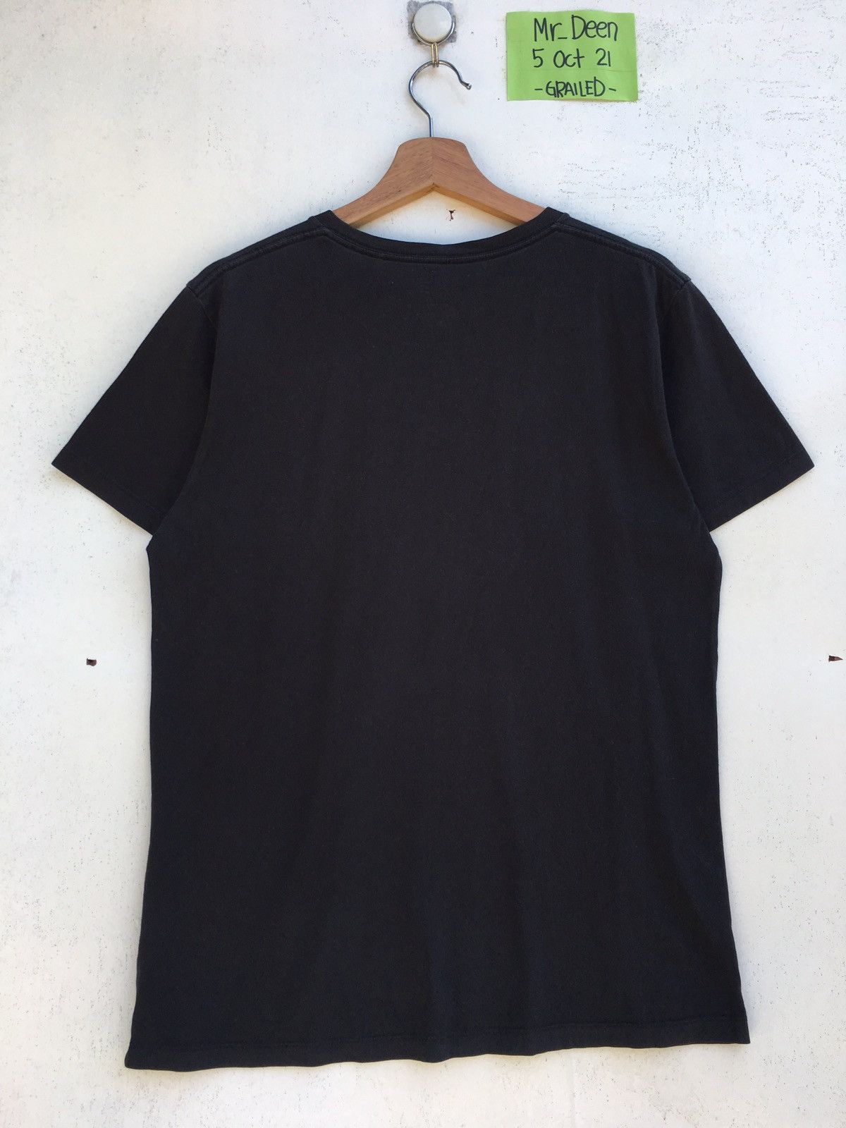 Band Tees Rare Uniqlo x Daft Punk 3D Logo Tshirt Size US S / EU 44-46 / 1 - 10 Thumbnail