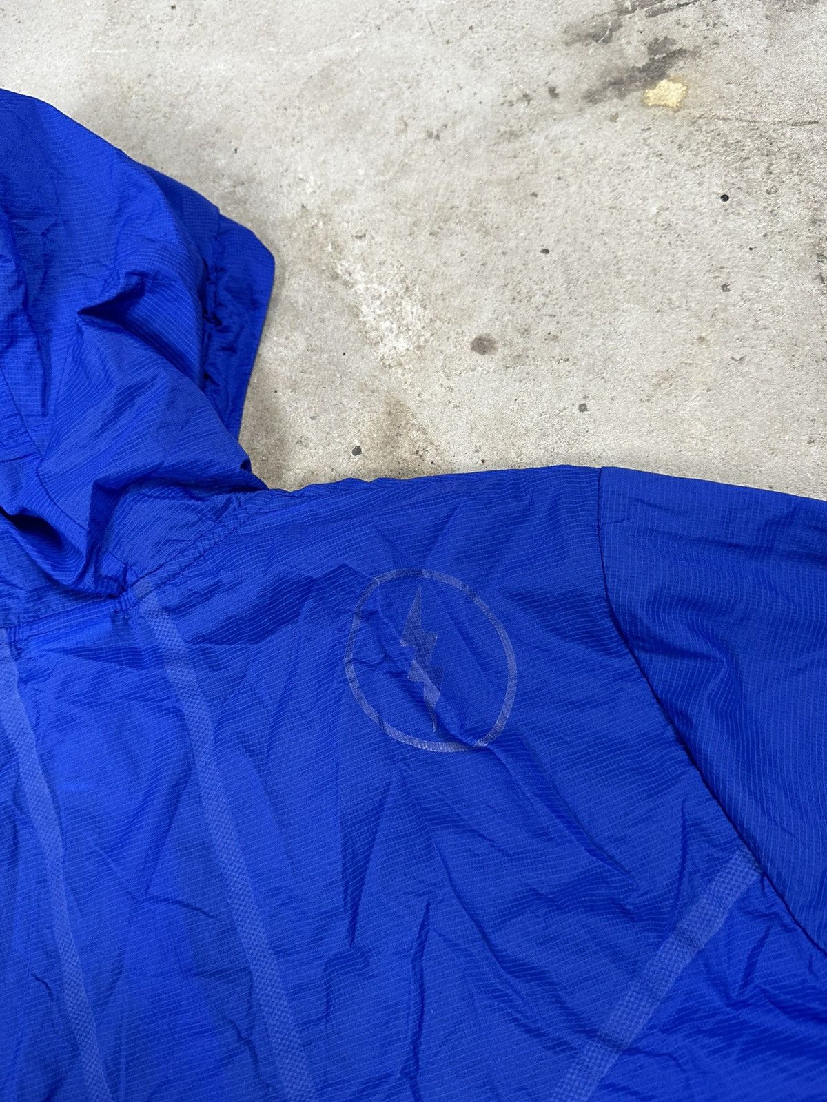 Nike × Vintage Vintage Nike Blue Track Light Jacket Swoosh Running Size US XL / EU 56 / 4 - 8 Thumbnail