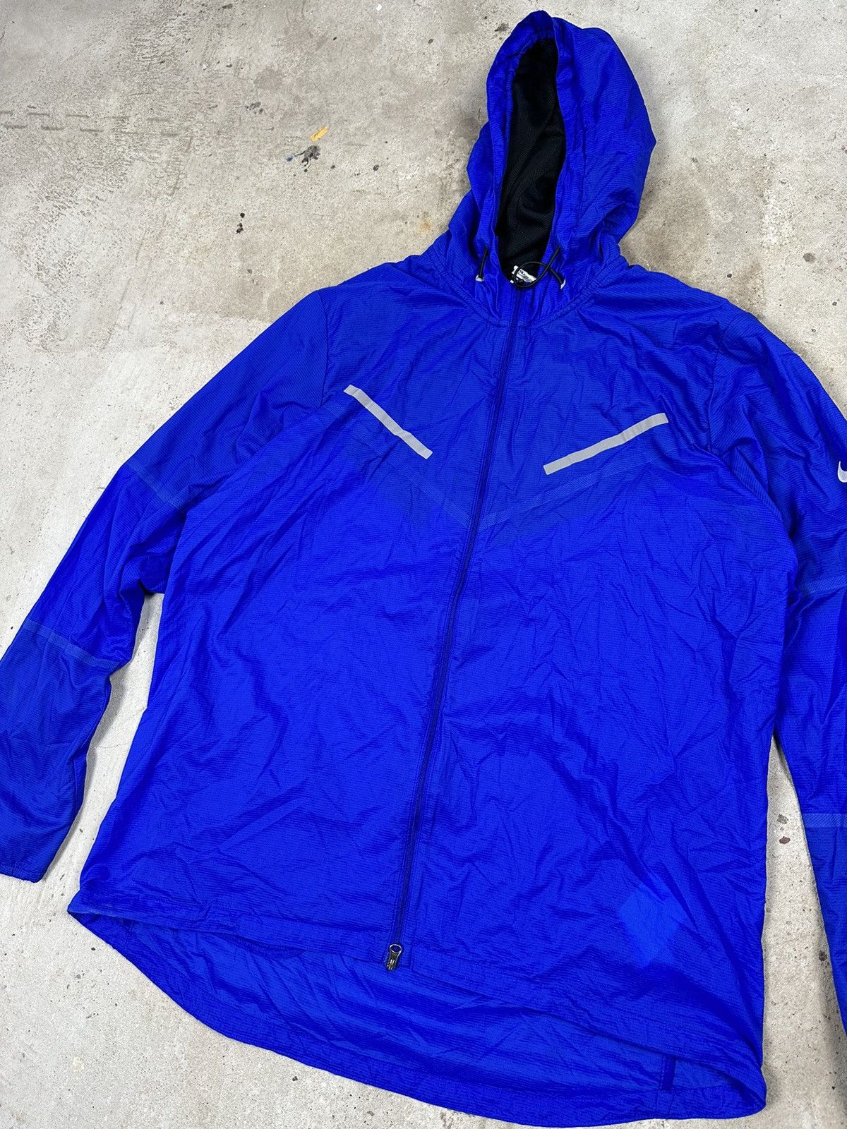 Nike × Vintage Vintage Nike Blue Track Light Jacket Swoosh Running Size US XL / EU 56 / 4 - 4 Thumbnail