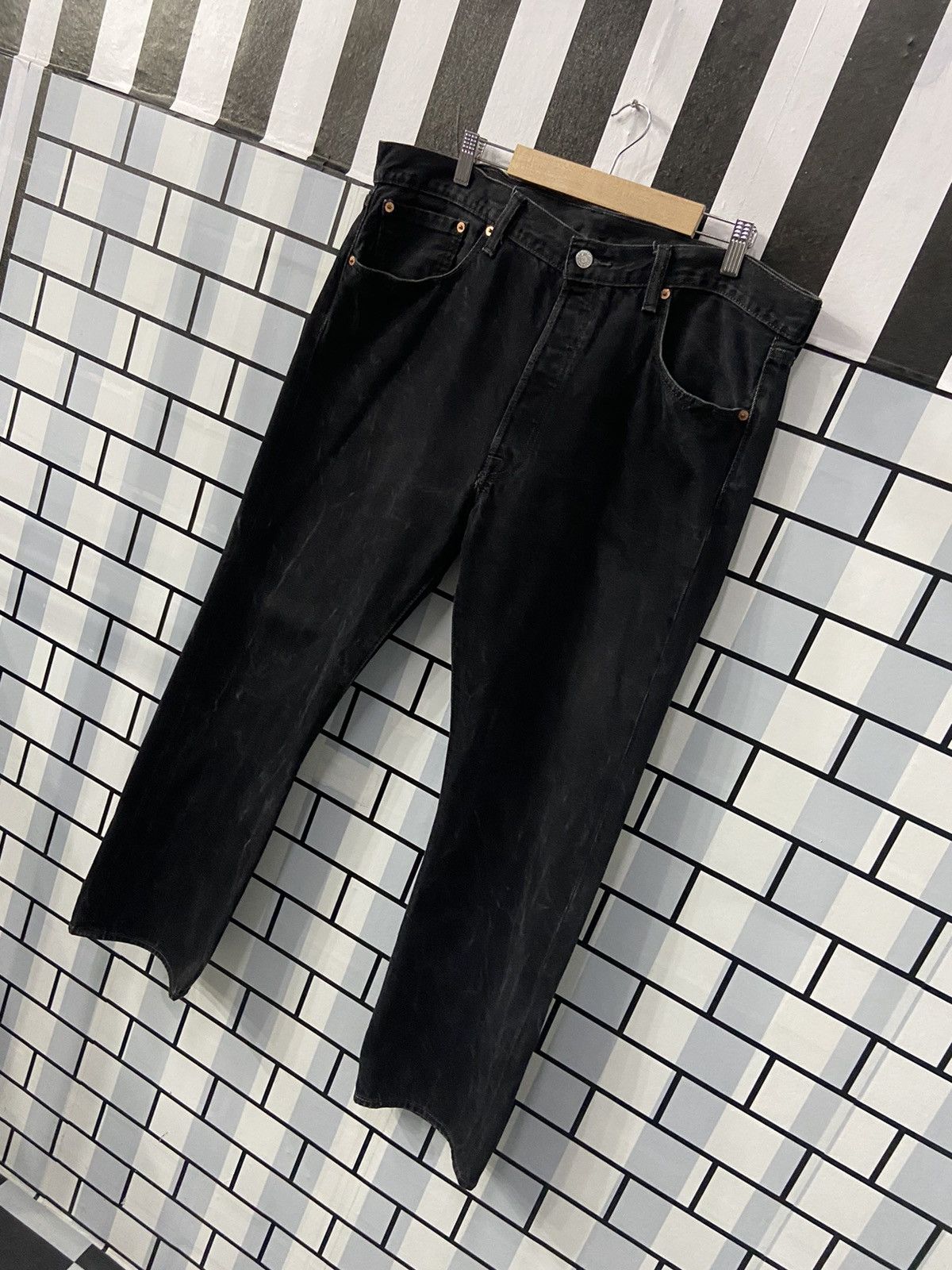 Levi's × Vintage Vintage Levi’s 501 Faded Black Jeans Denim 38X30 Size US 38 / EU 54 - 3 Thumbnail