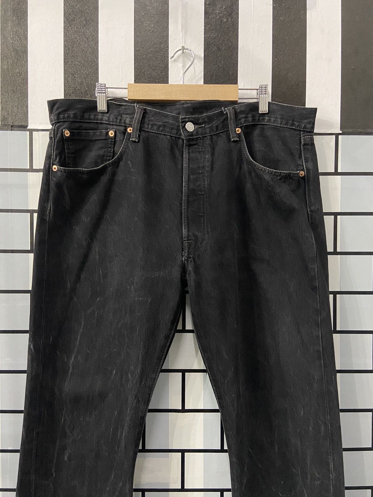 Levi's × Vintage Vintage Levi’s 501 Faded Black Jeans Denim 38X30 Size US 38 / EU 54 - 4 Thumbnail